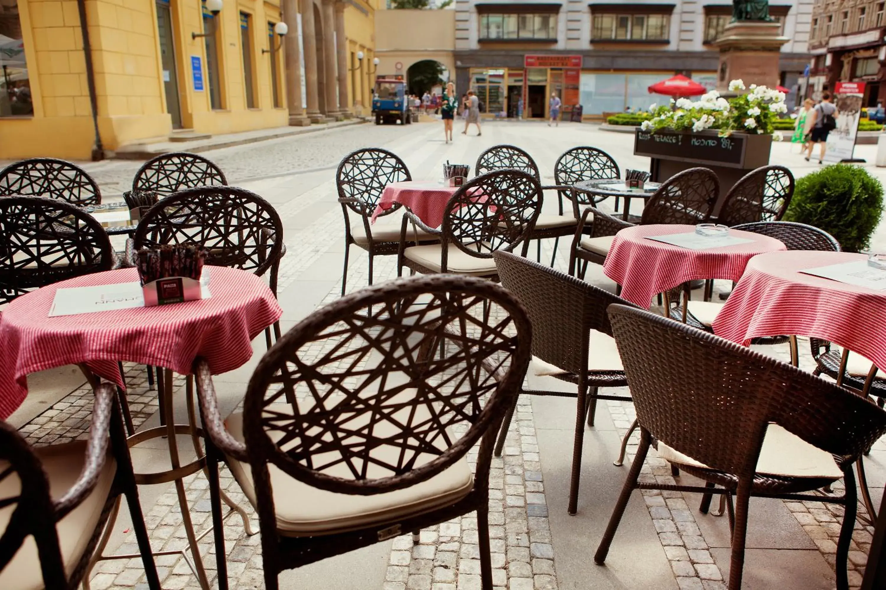 Patio, Restaurant/Places to Eat in Jungmann Hotel