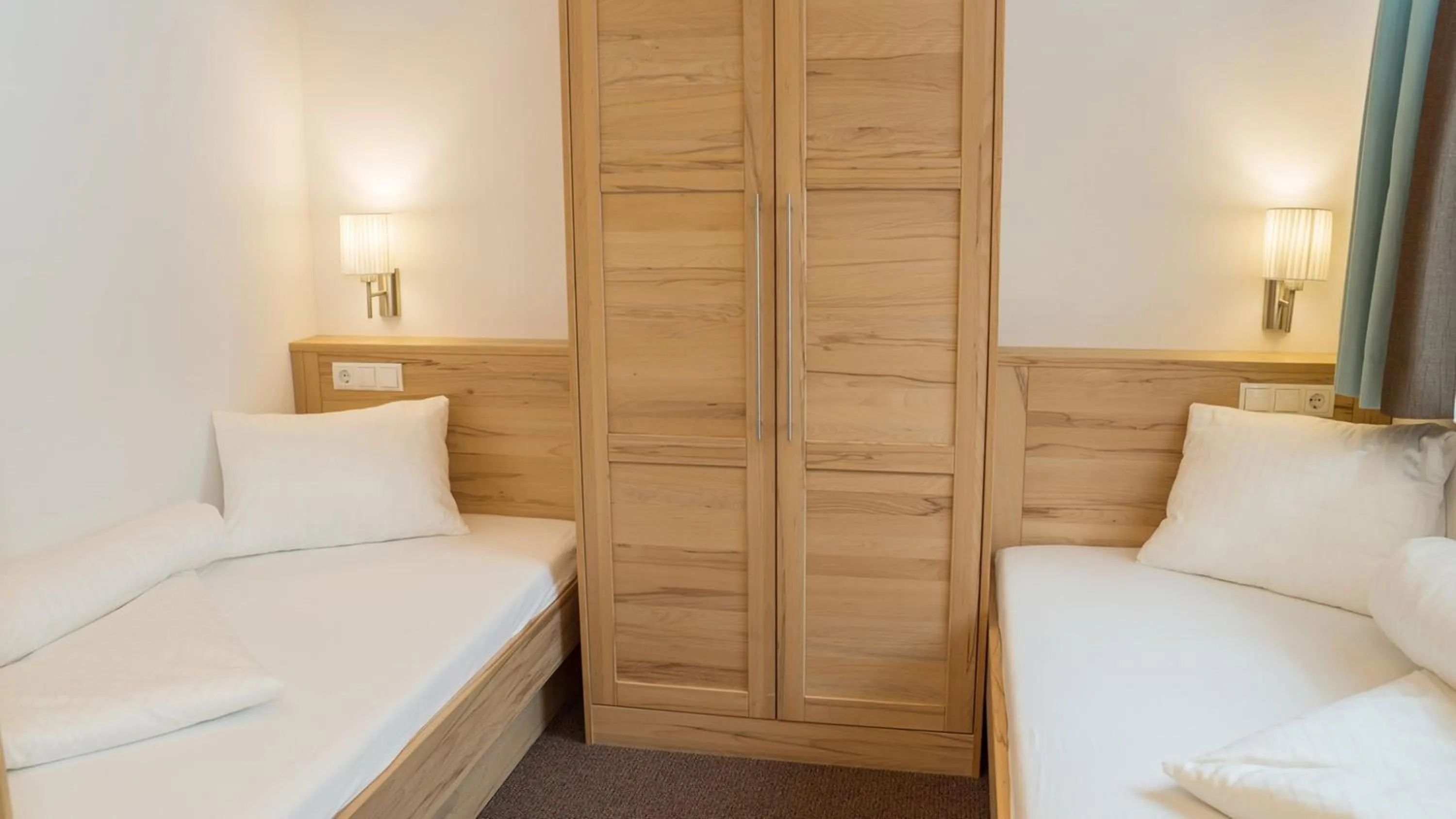 Standard Twin Room with Mountain View and Balcony in Alpinhotel Monte Superior - Silvretta Card Premium Betrieb