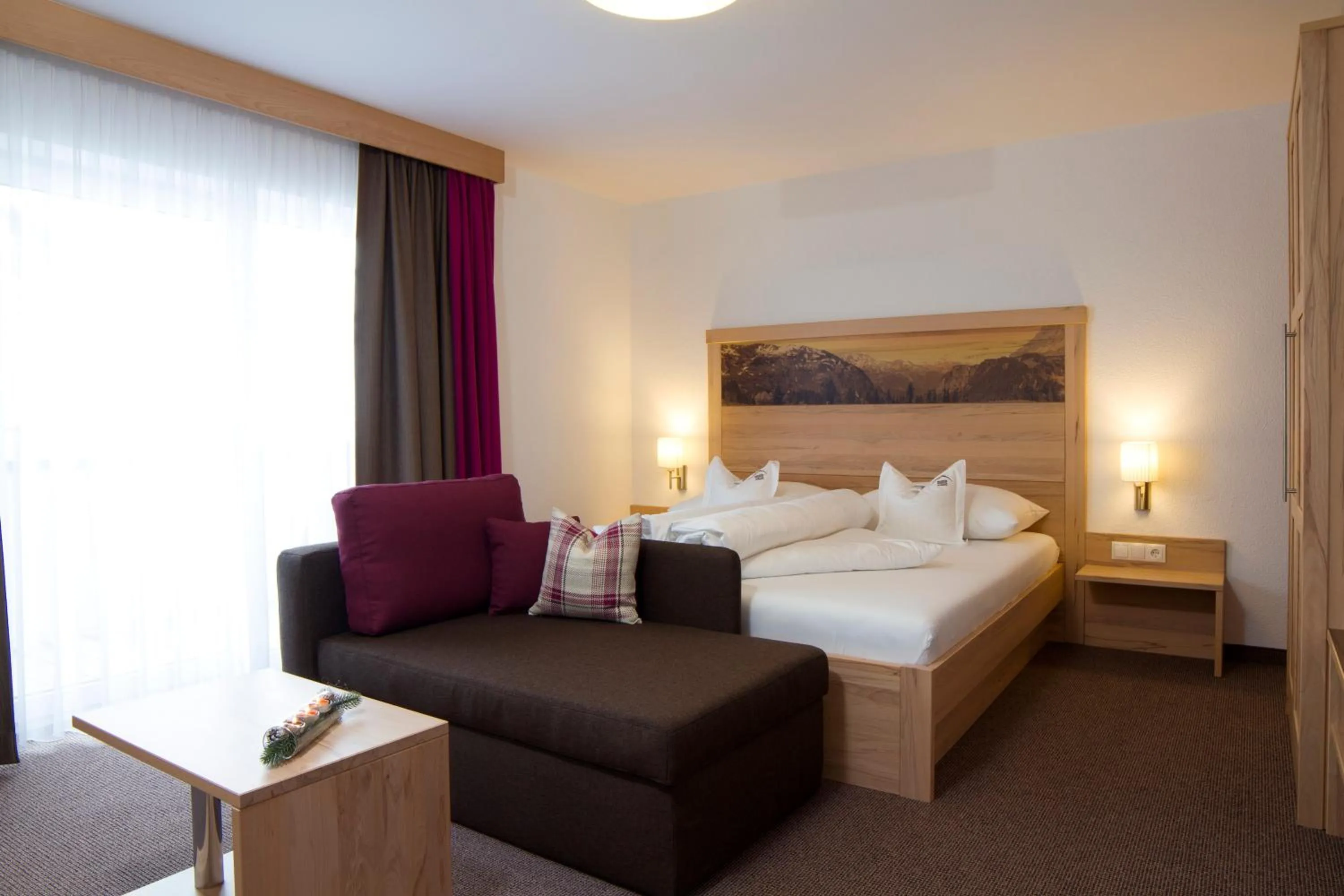 Bed in Alpinhotel Monte Superior - Silvretta Card Premium Betrieb