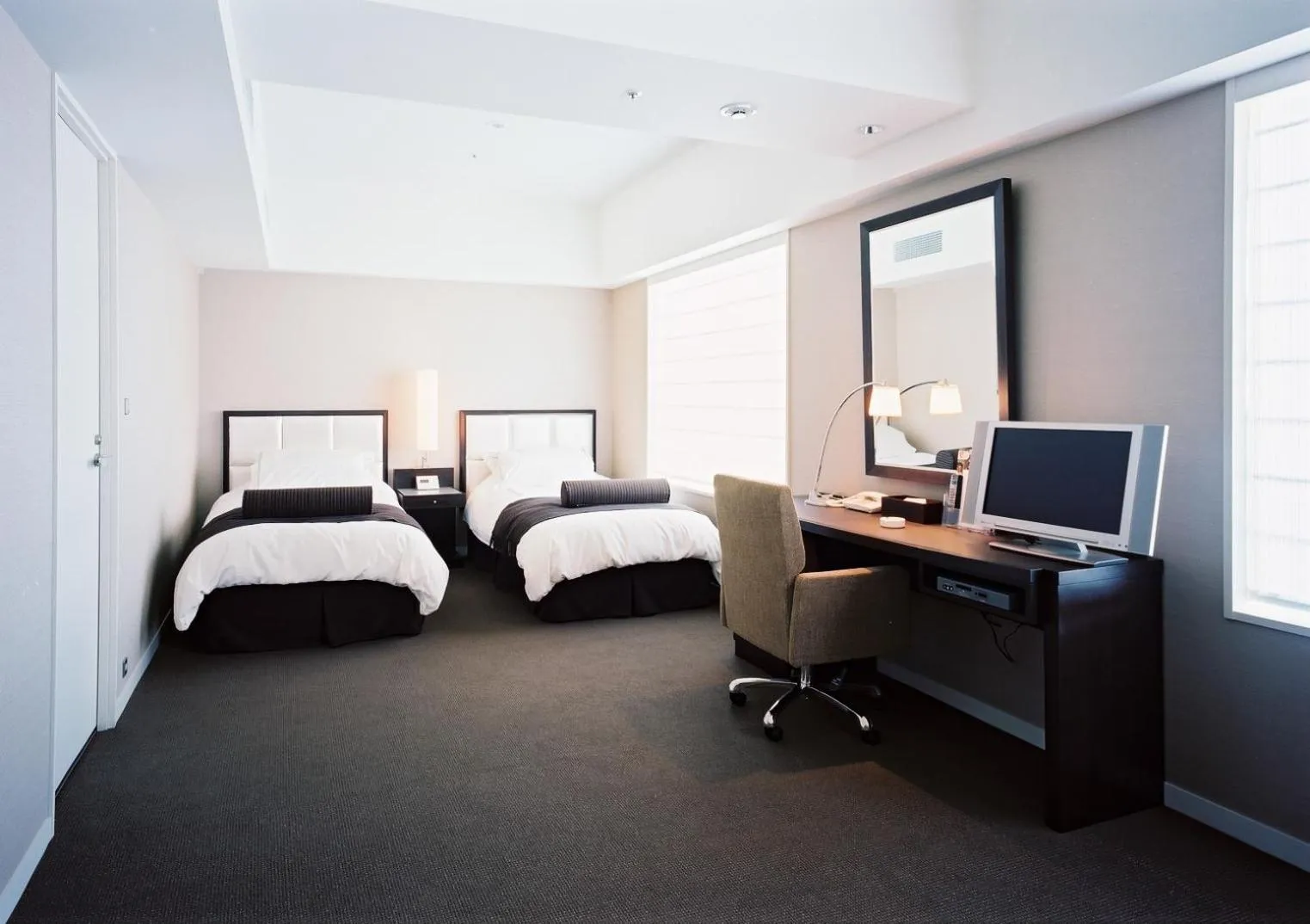 Seating area, Bed in Hotel Terrace the Garden Mito