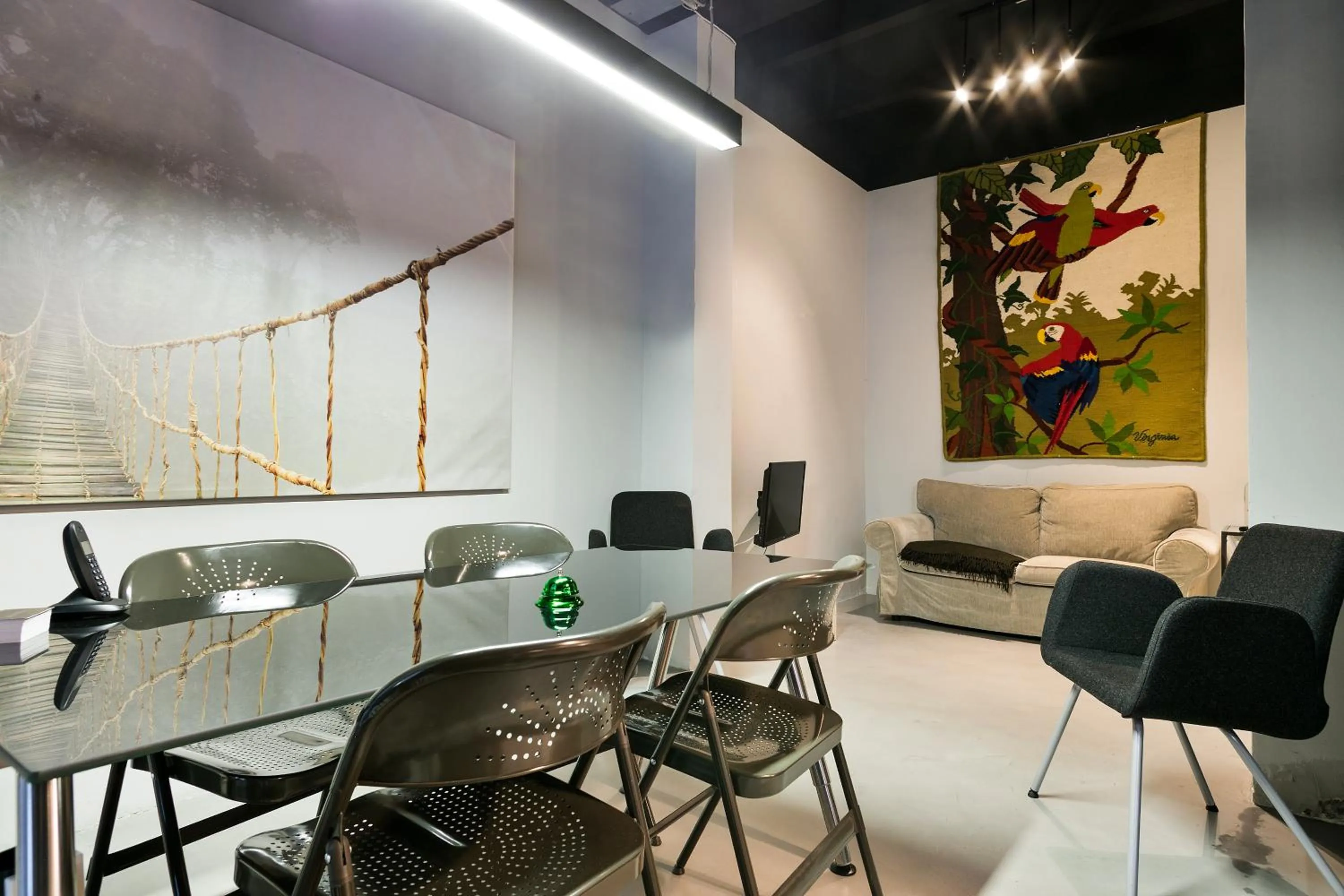 Meeting/conference room in Fira Apartments by gaiarooms