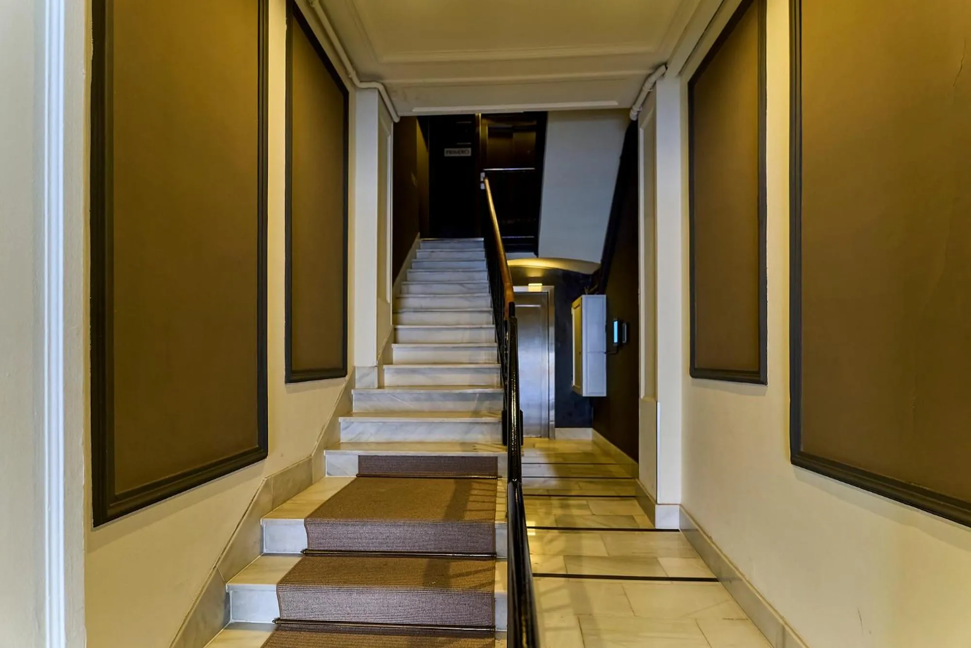 Property building in Fira Apartments by gaiarooms