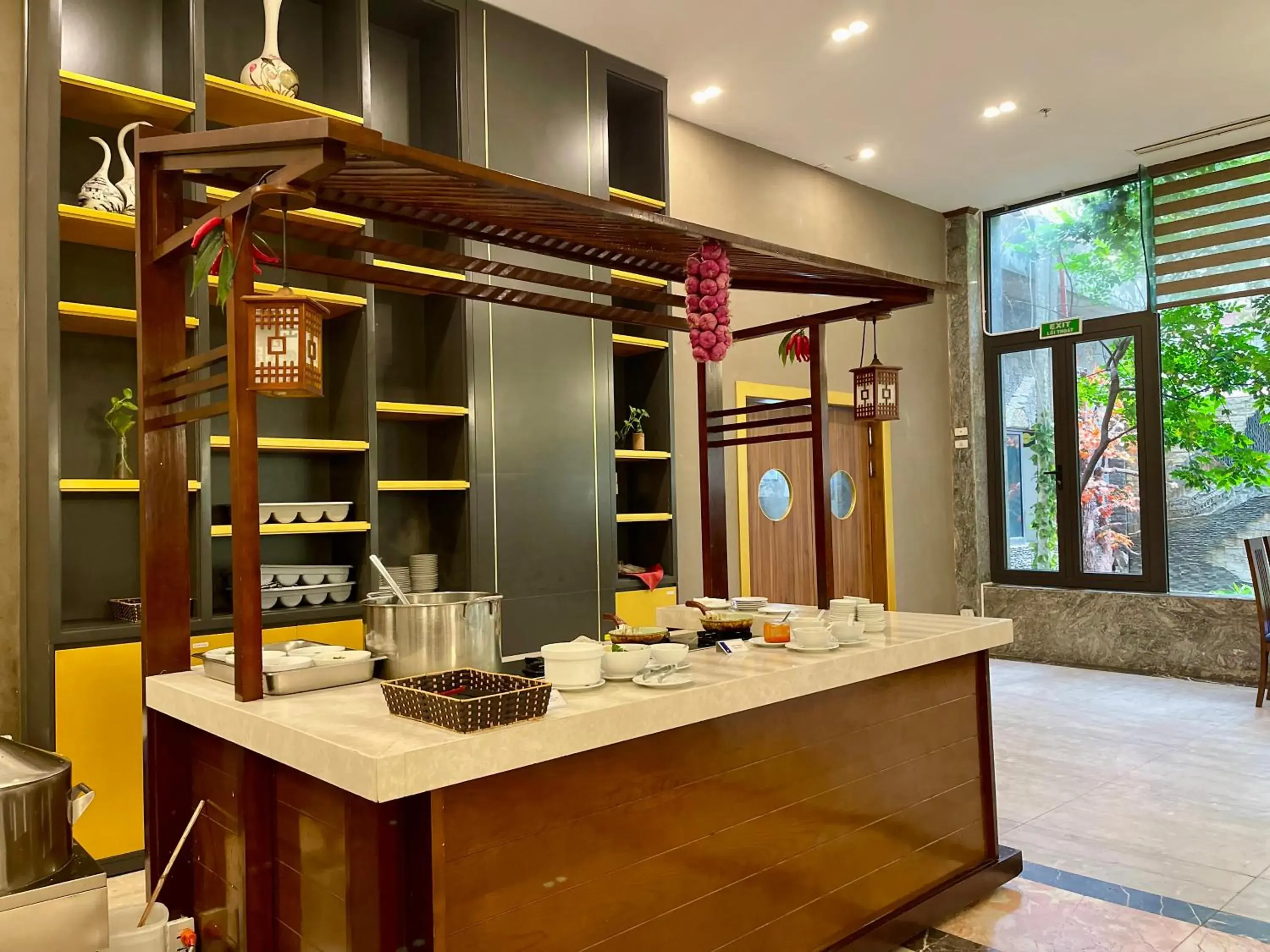 Restaurant/places to eat in Muong Thanh Grand Xa La Hotel Restaurant/places to eat in Muong Thanh Grand Xa La Hotel