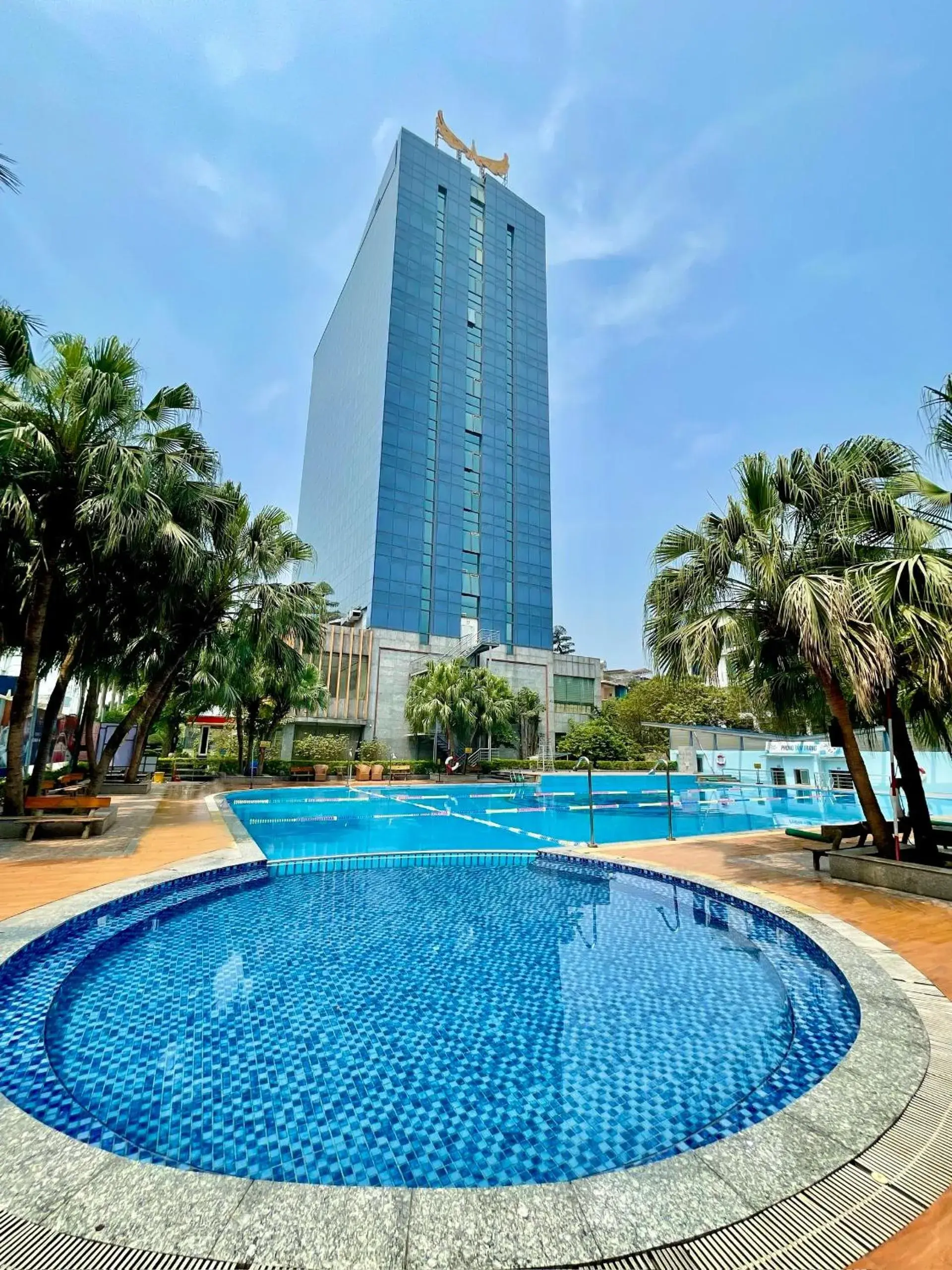 Property building in Muong Thanh Grand Xa La Hotel Property building in Muong Thanh Grand Xa La Hotel