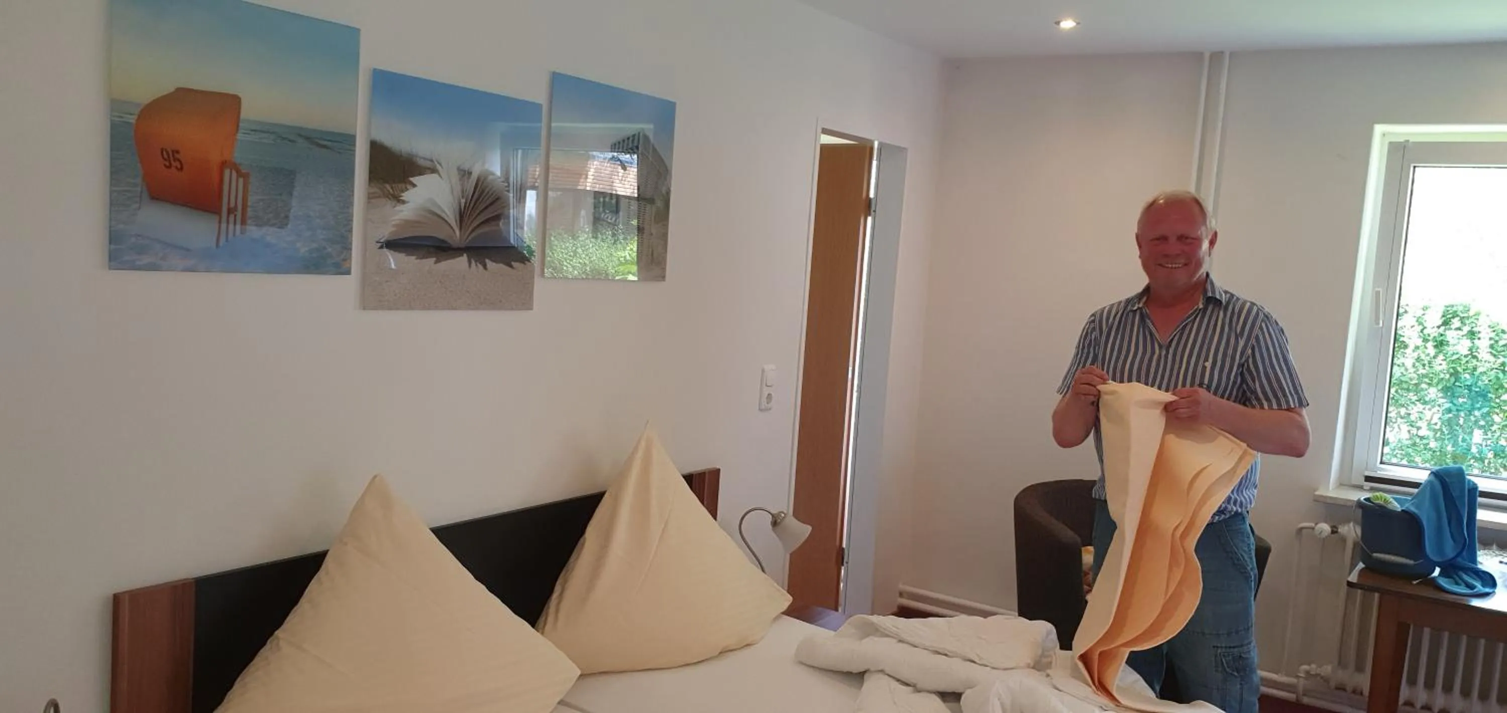 room service in Hotel Pension Haus Irene