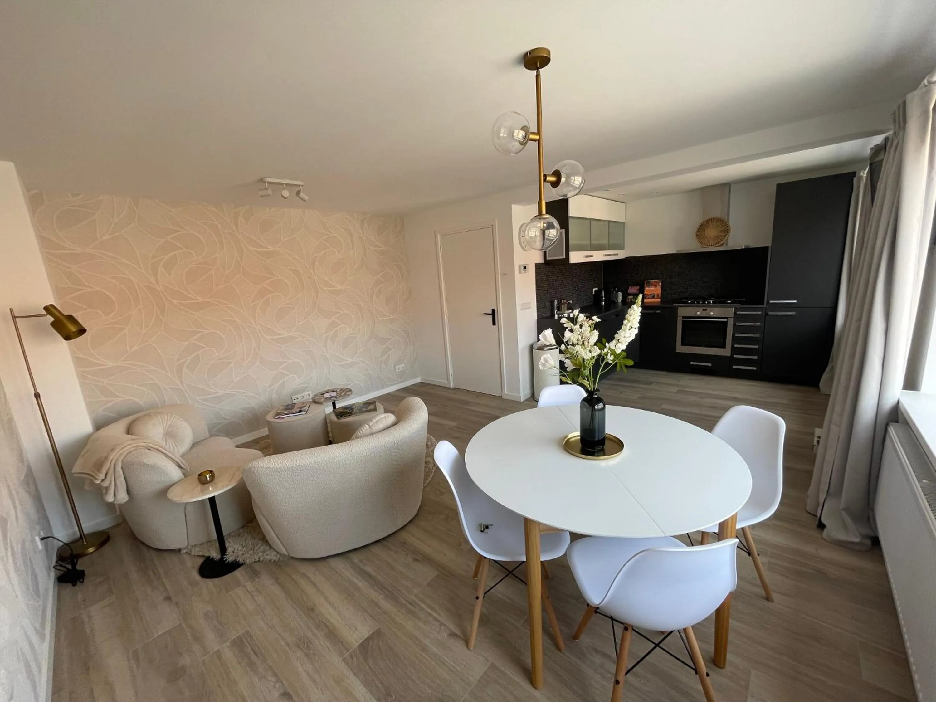 Living room in The Roosevelt Apartments