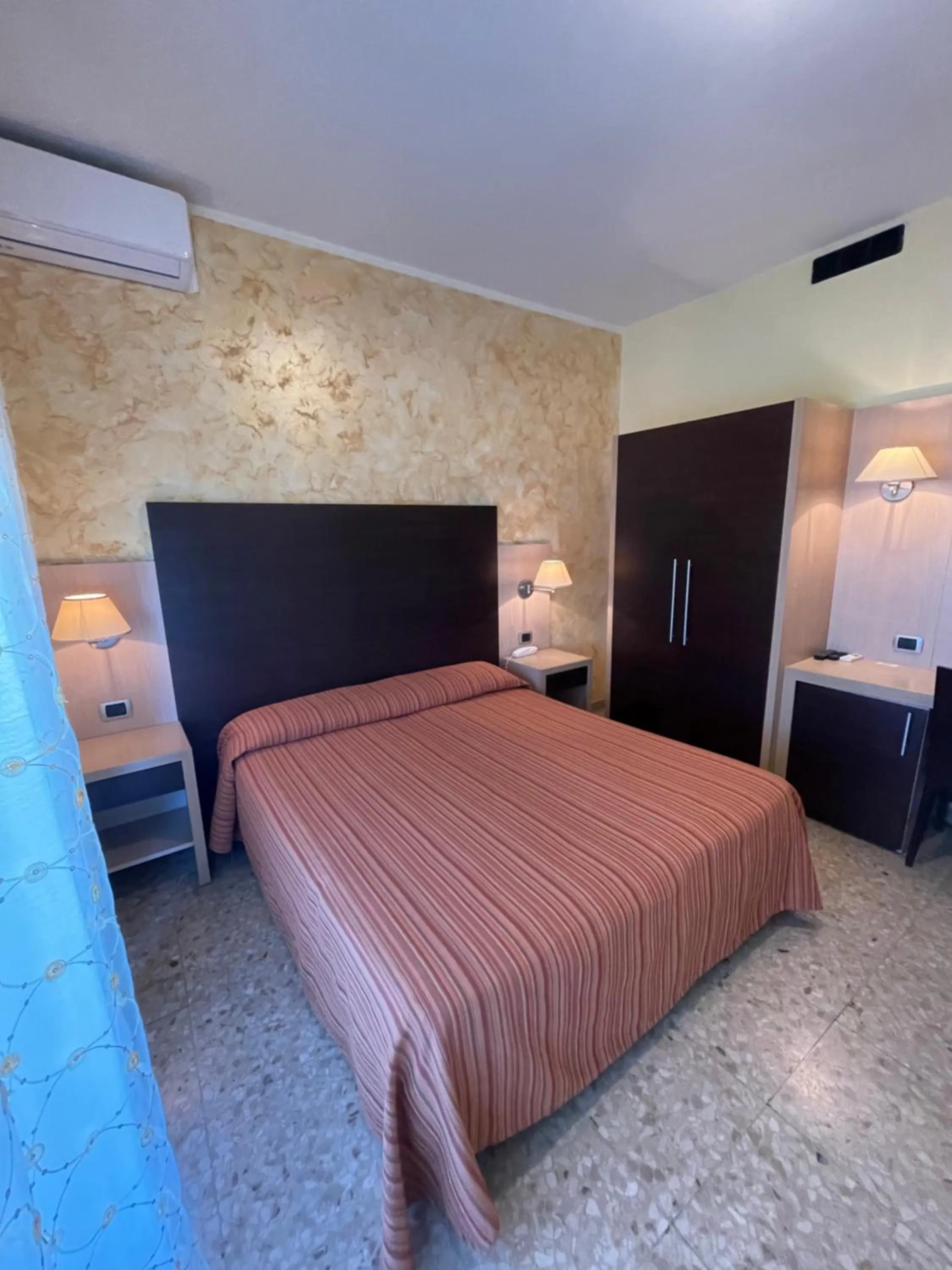 Photo of the whole room in Hotel Promenade