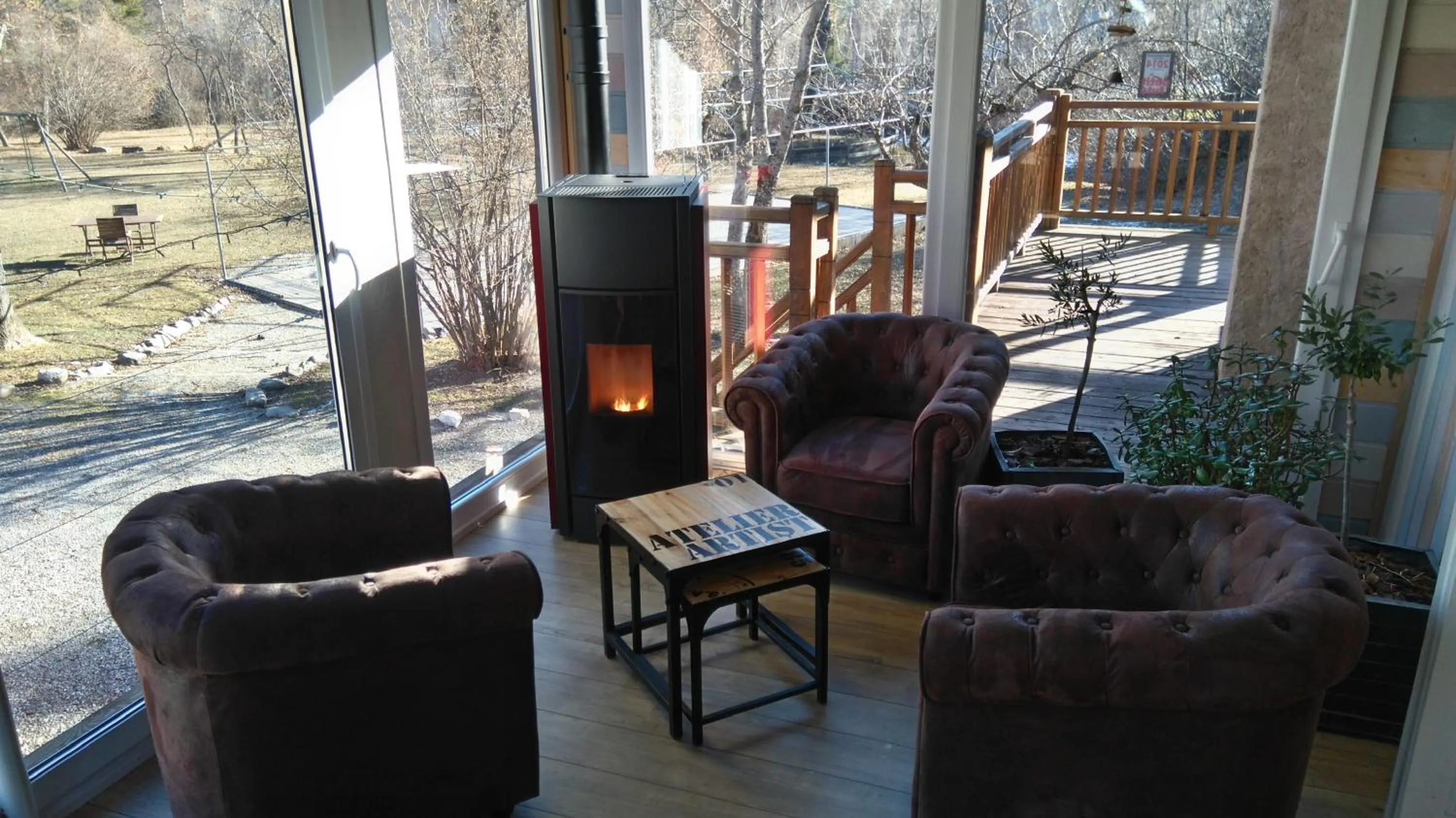 Decorative detail in Hôtel Le Martagon