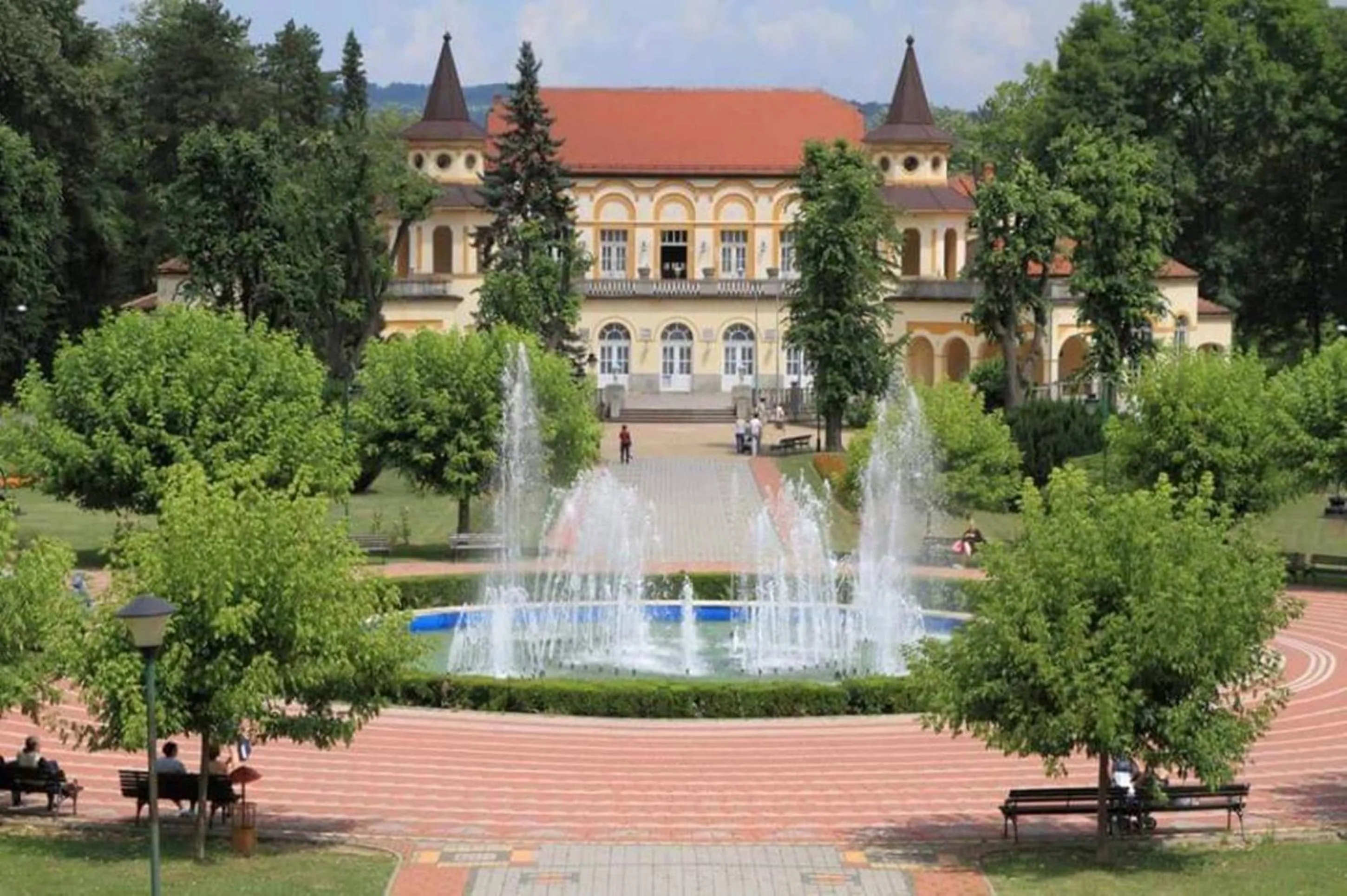 Garden view in Hotel Royal Spa