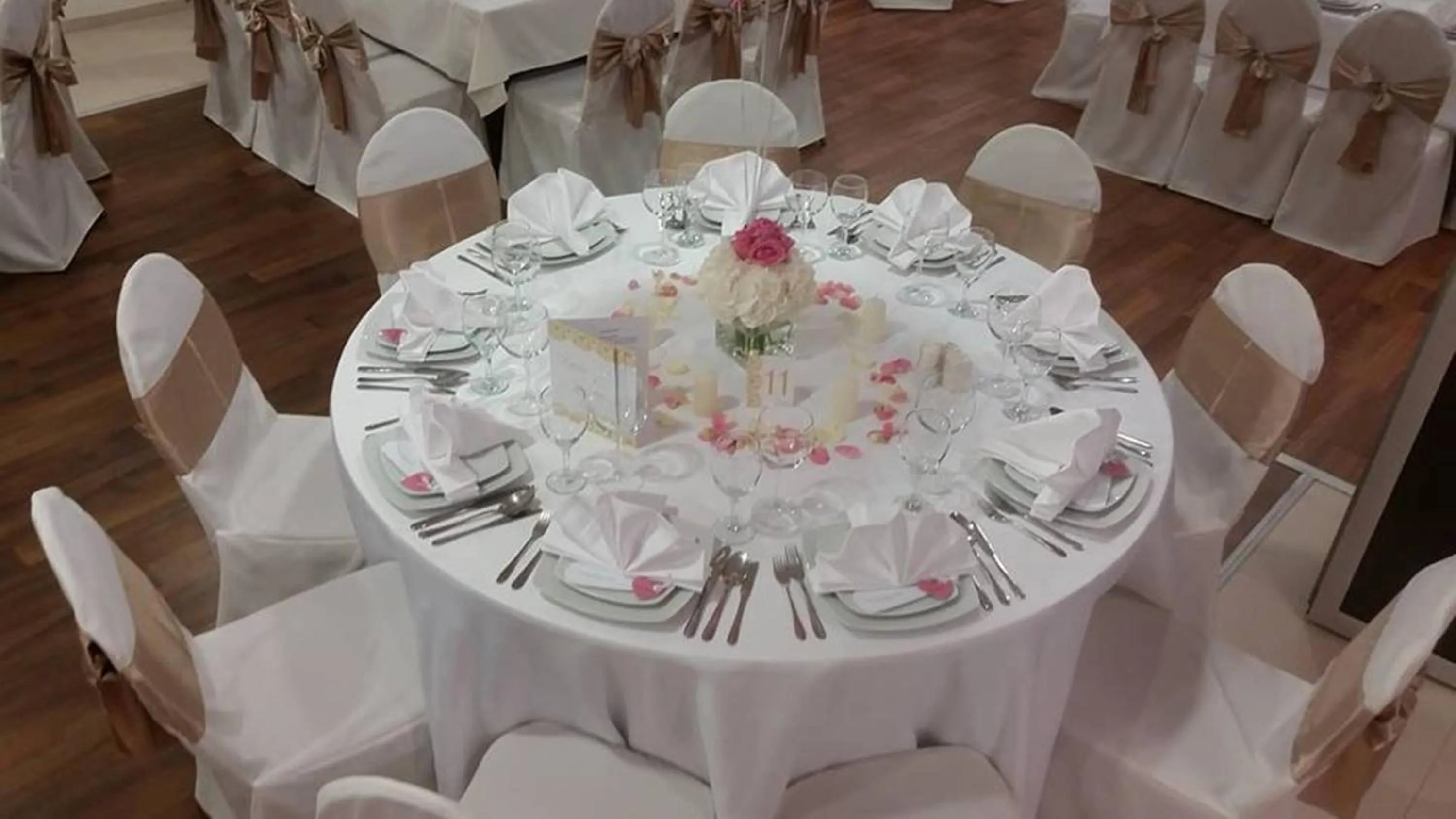 Banquet/Function facilities in Hotel Royal Spa