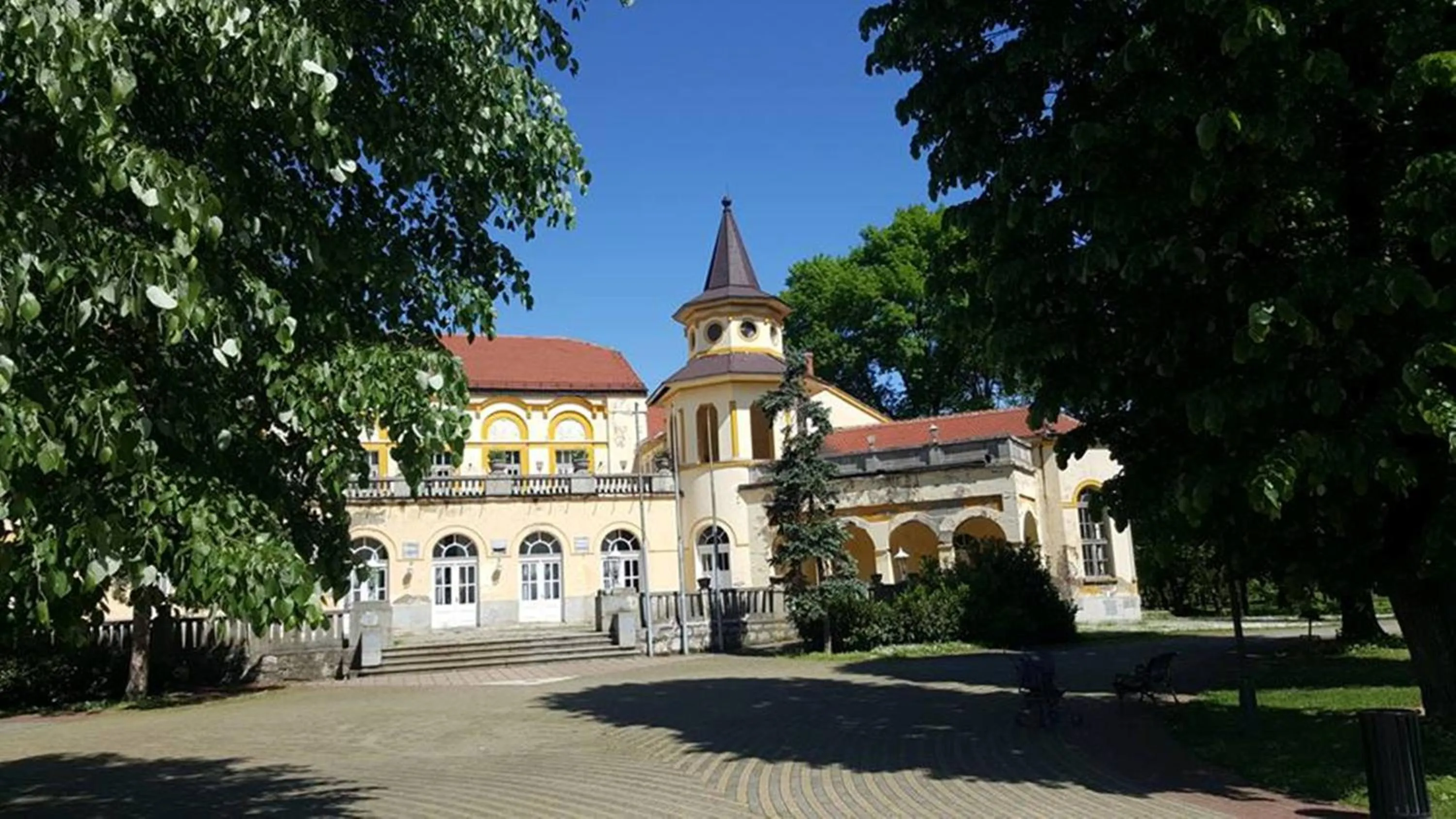 Nearby landmark in Hotel Royal Spa