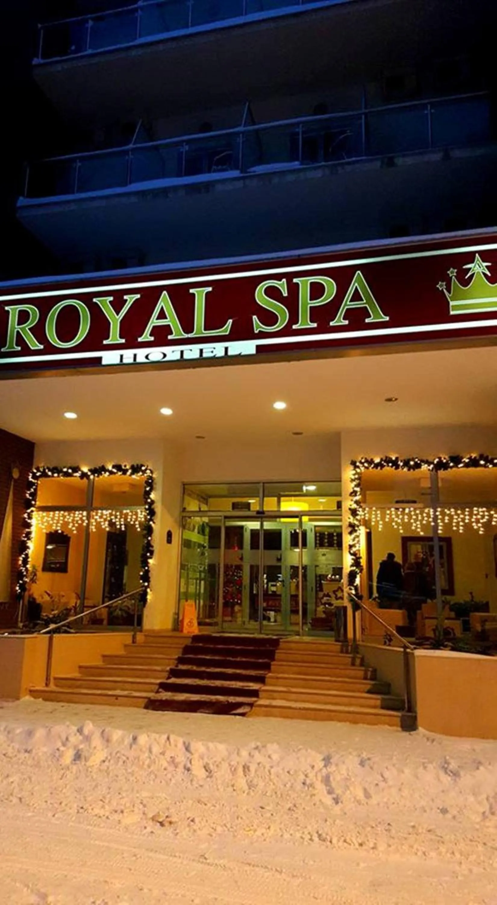 Facade/entrance in Hotel Royal Spa