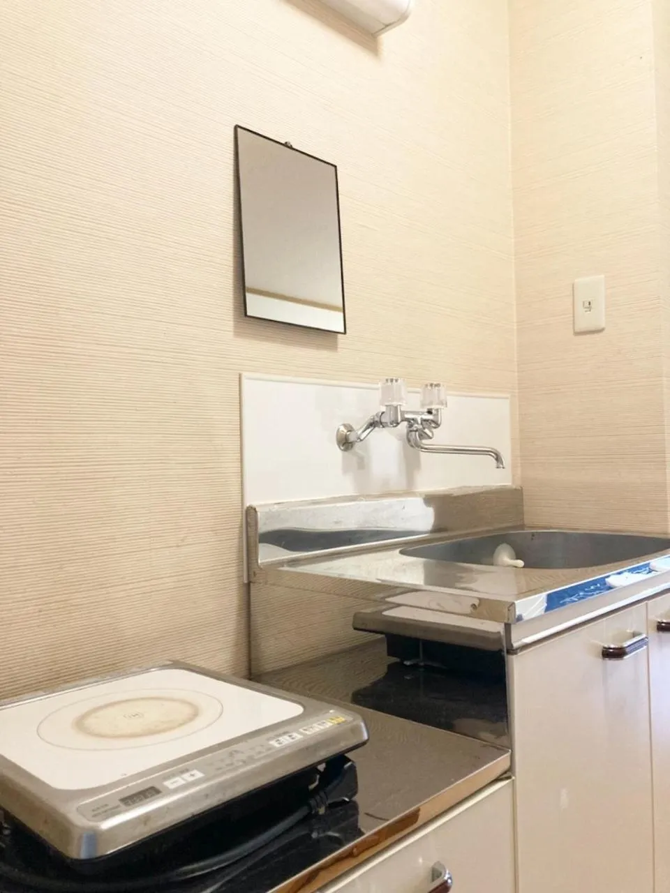 Kitchen or kitchenette in Seaside Pension Petit Shirahama