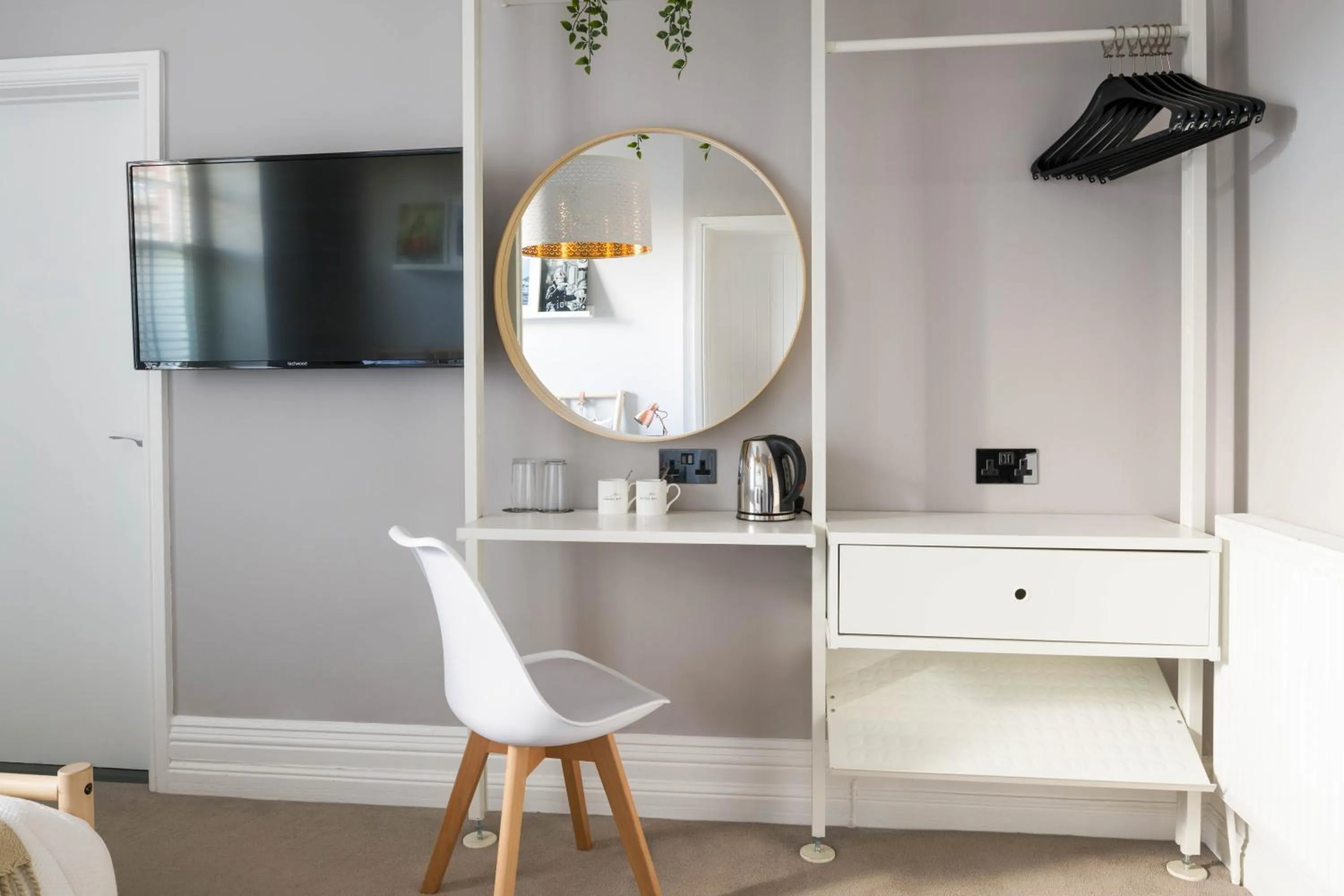 Bedroom in Housel Bay Hotel