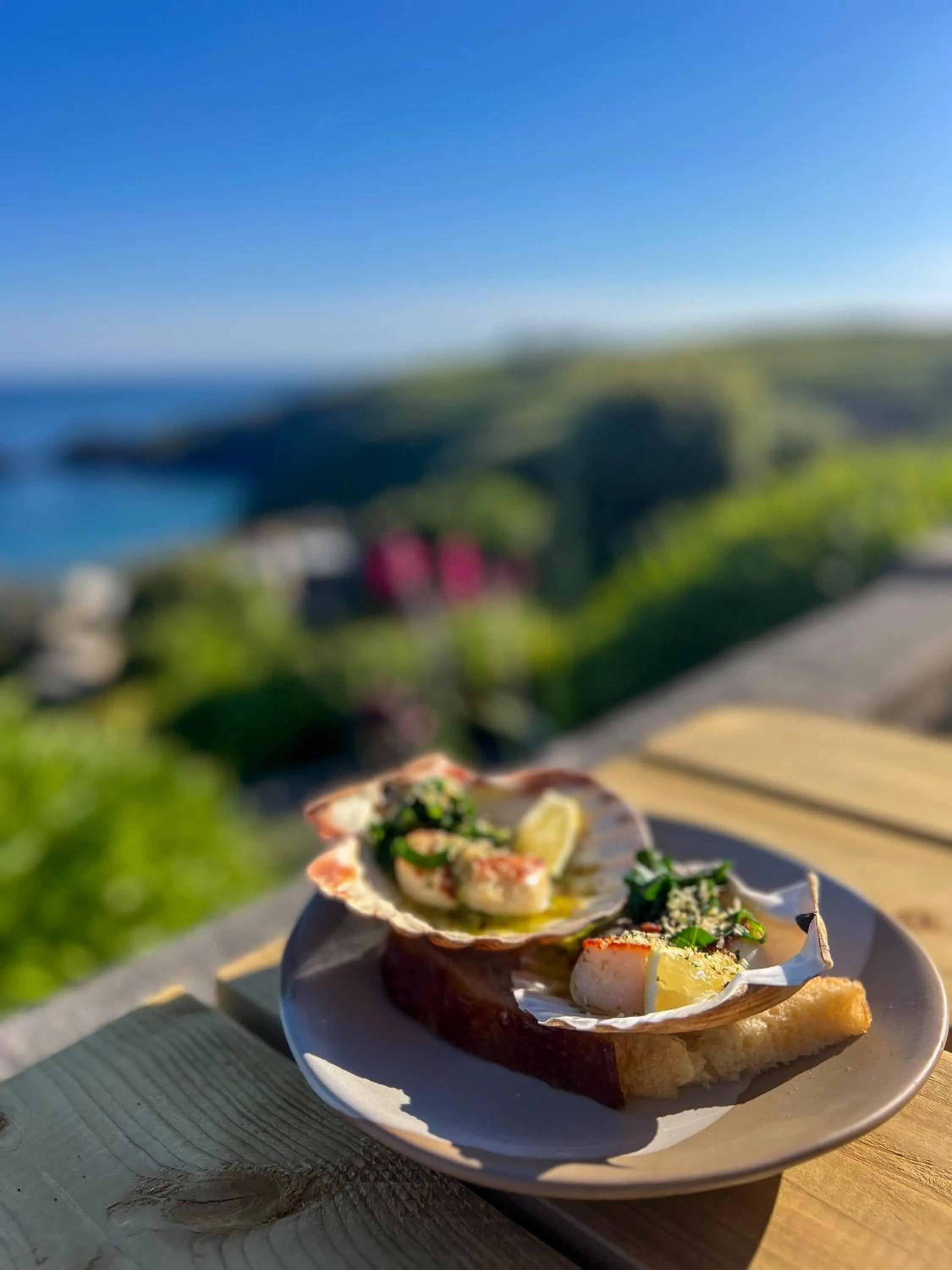 Food and drinks in Housel Bay Hotel