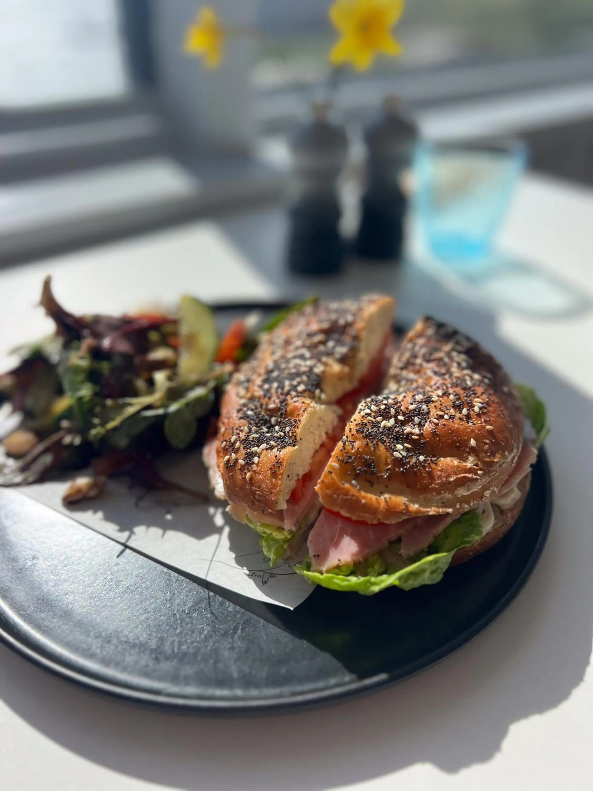 Lunch in Housel Bay Hotel