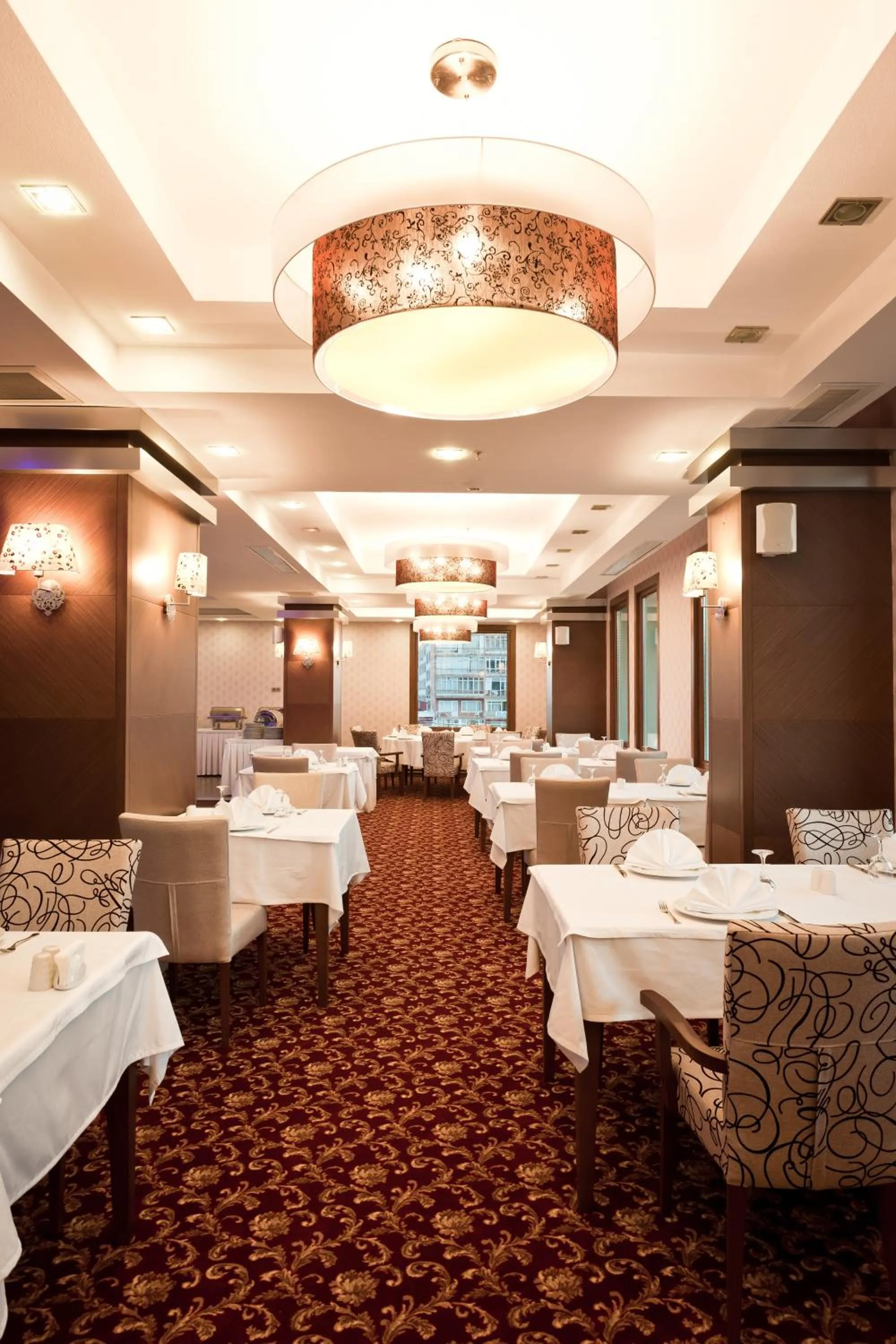 Restaurant/places to eat in Mercia Hotels & Resorts