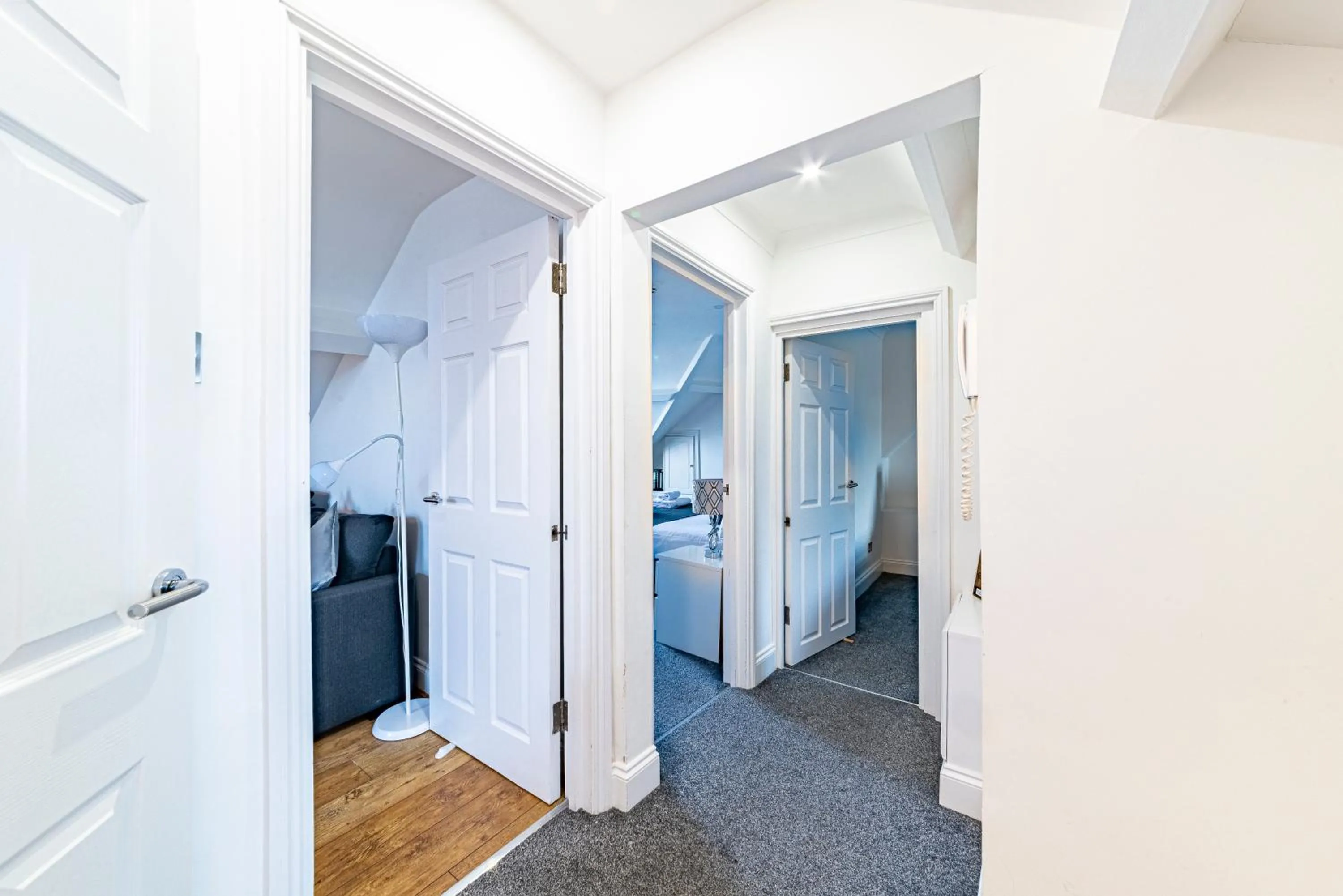 Photo of the whole room in Greyfriars