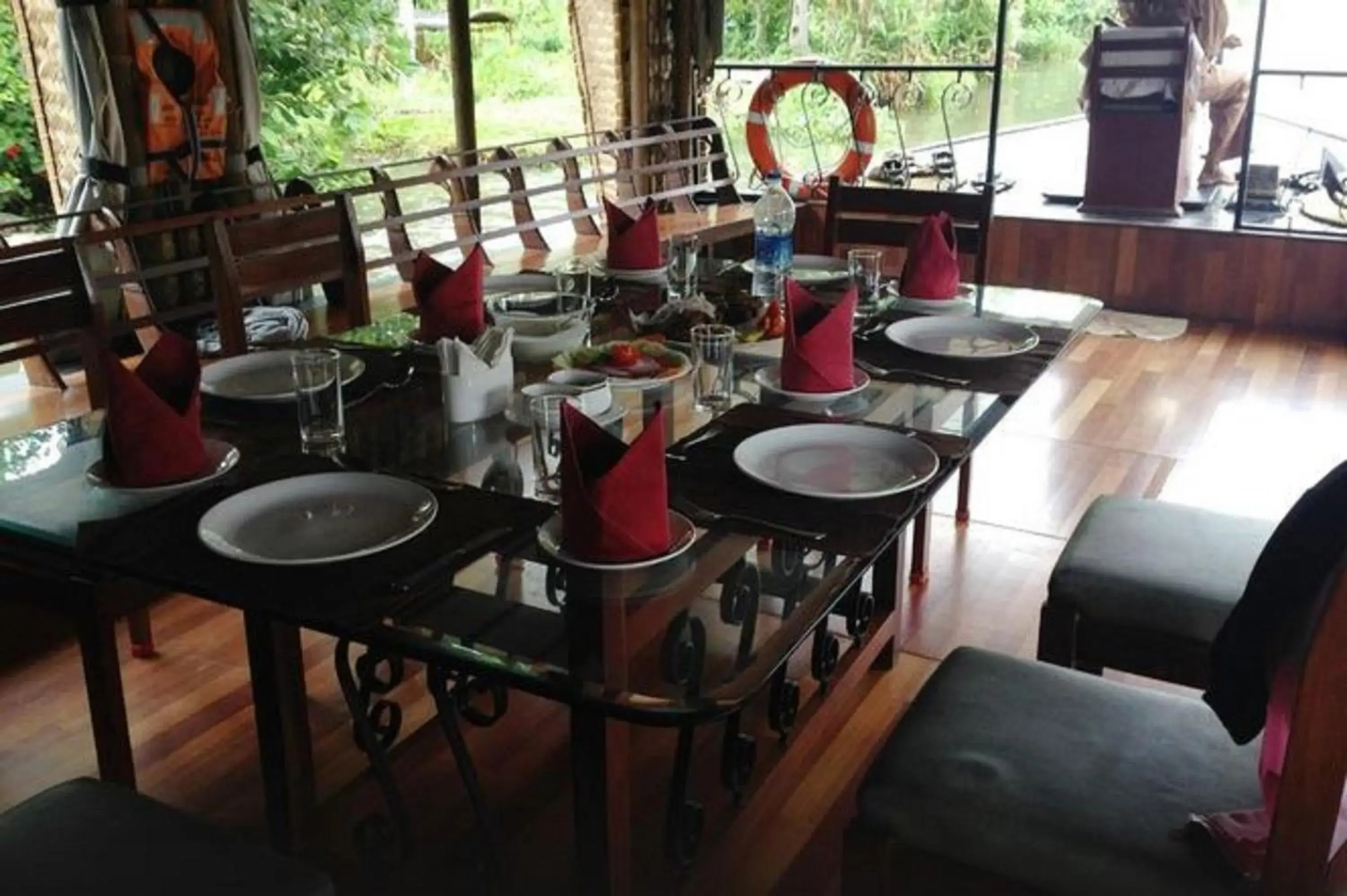 Restaurant/places to eat in Xandari Riverscapes Restaurant/places to eat in Xandari Riverscapes