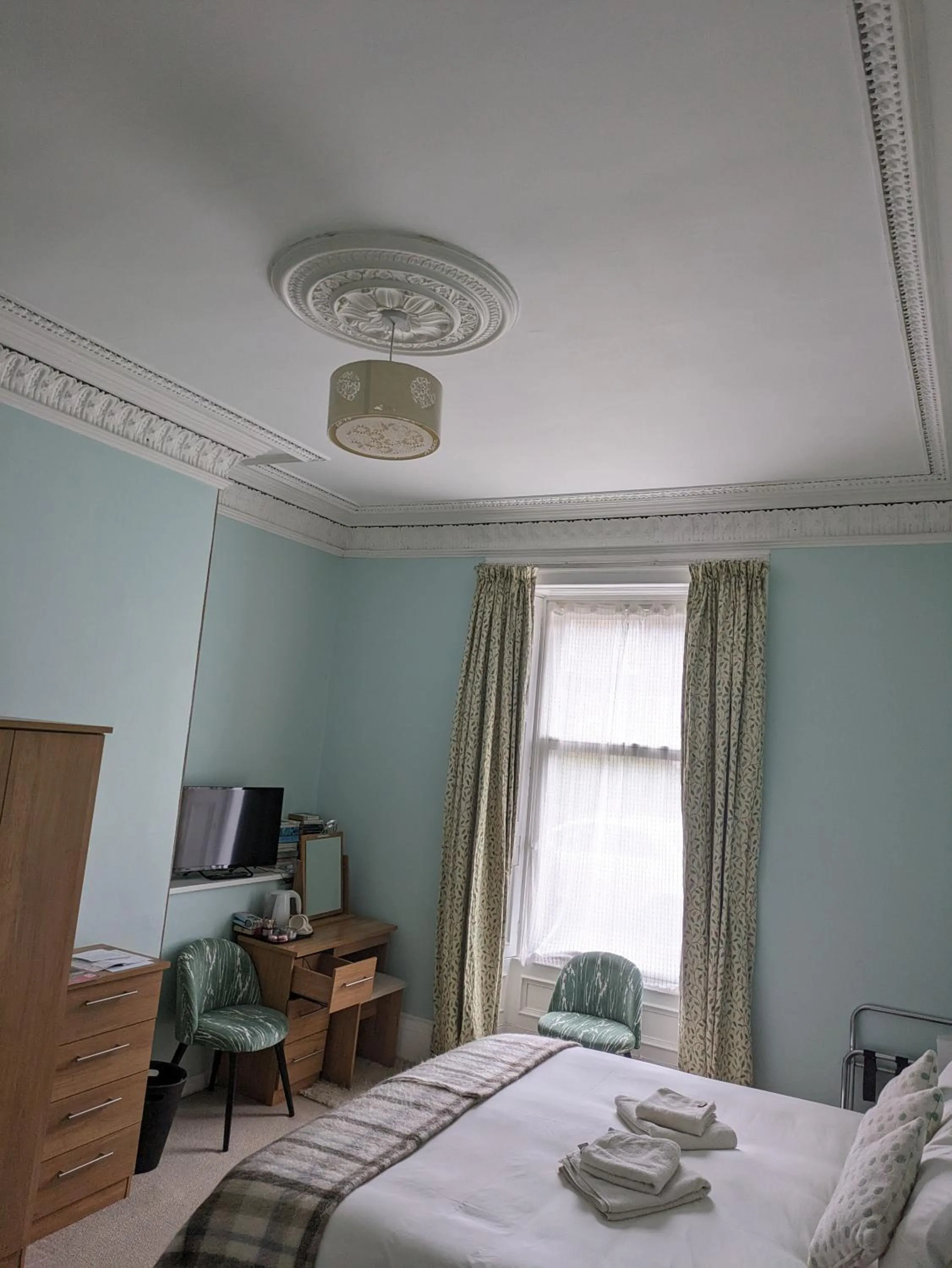 Bed in McCrae's Bed and Breakfast