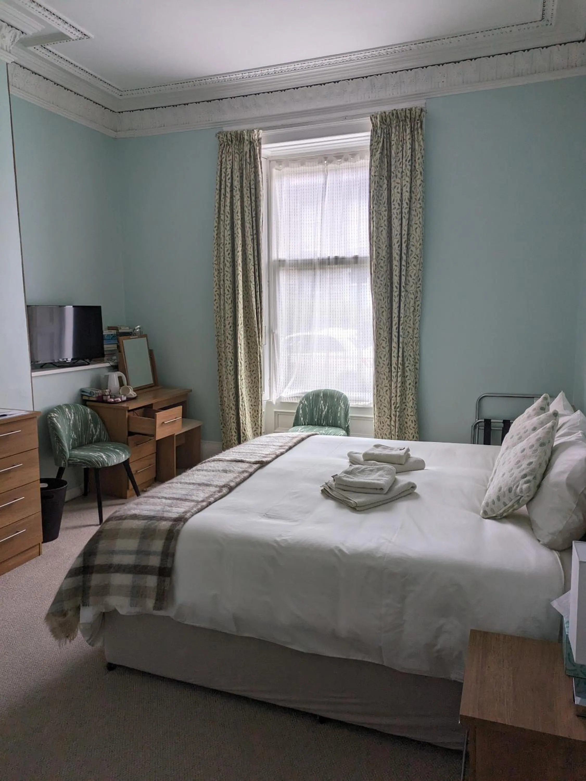 Bed in McCrae's Bed and Breakfast