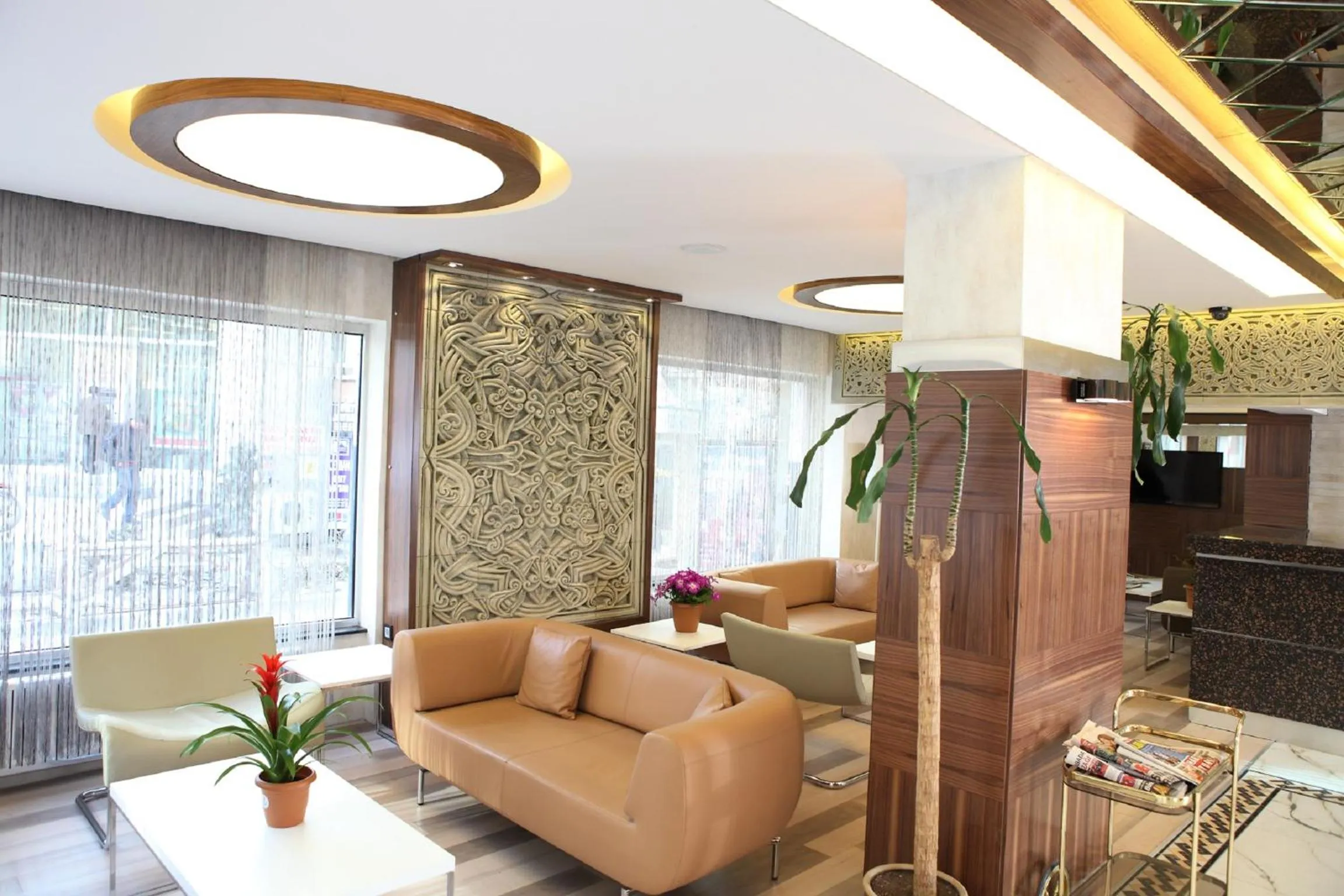 Lobby or reception in Sultan Hotel-Restaurant-Bistro