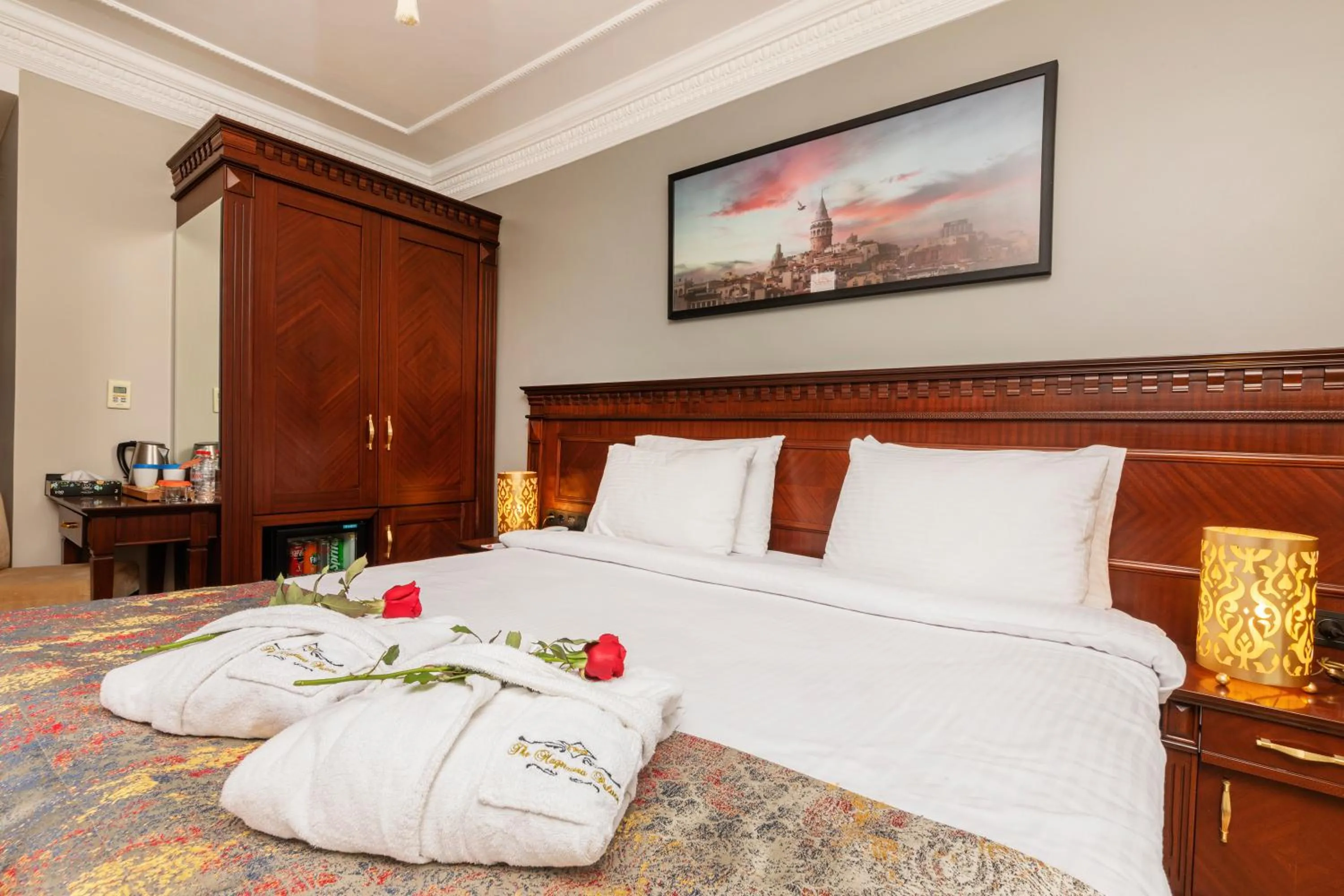 Bed in The Magnaura Palace Hotel