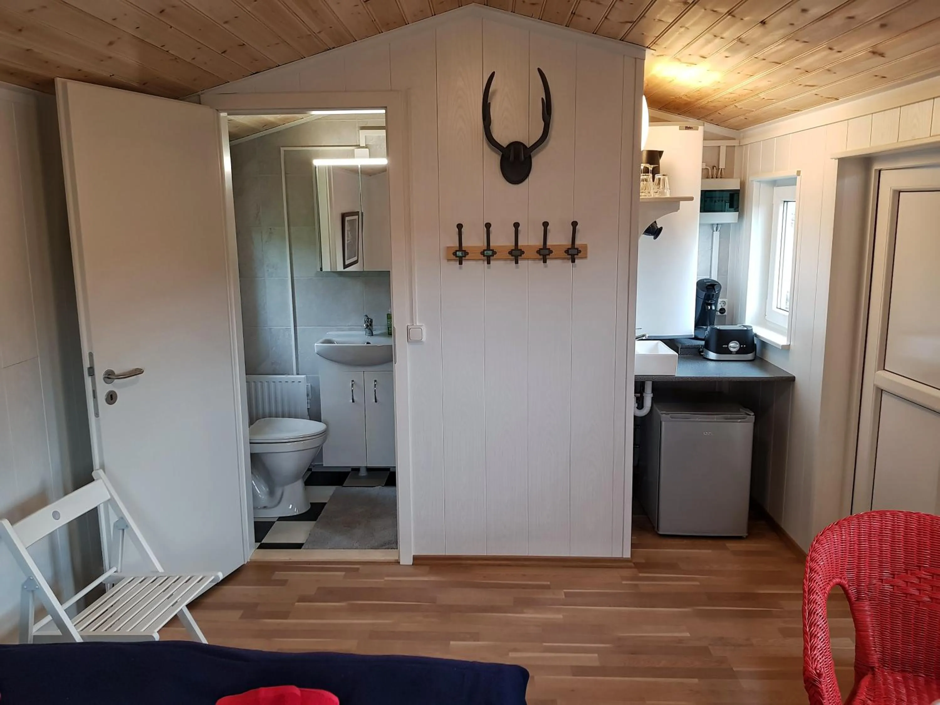 Property building in Ravencliff Lodge