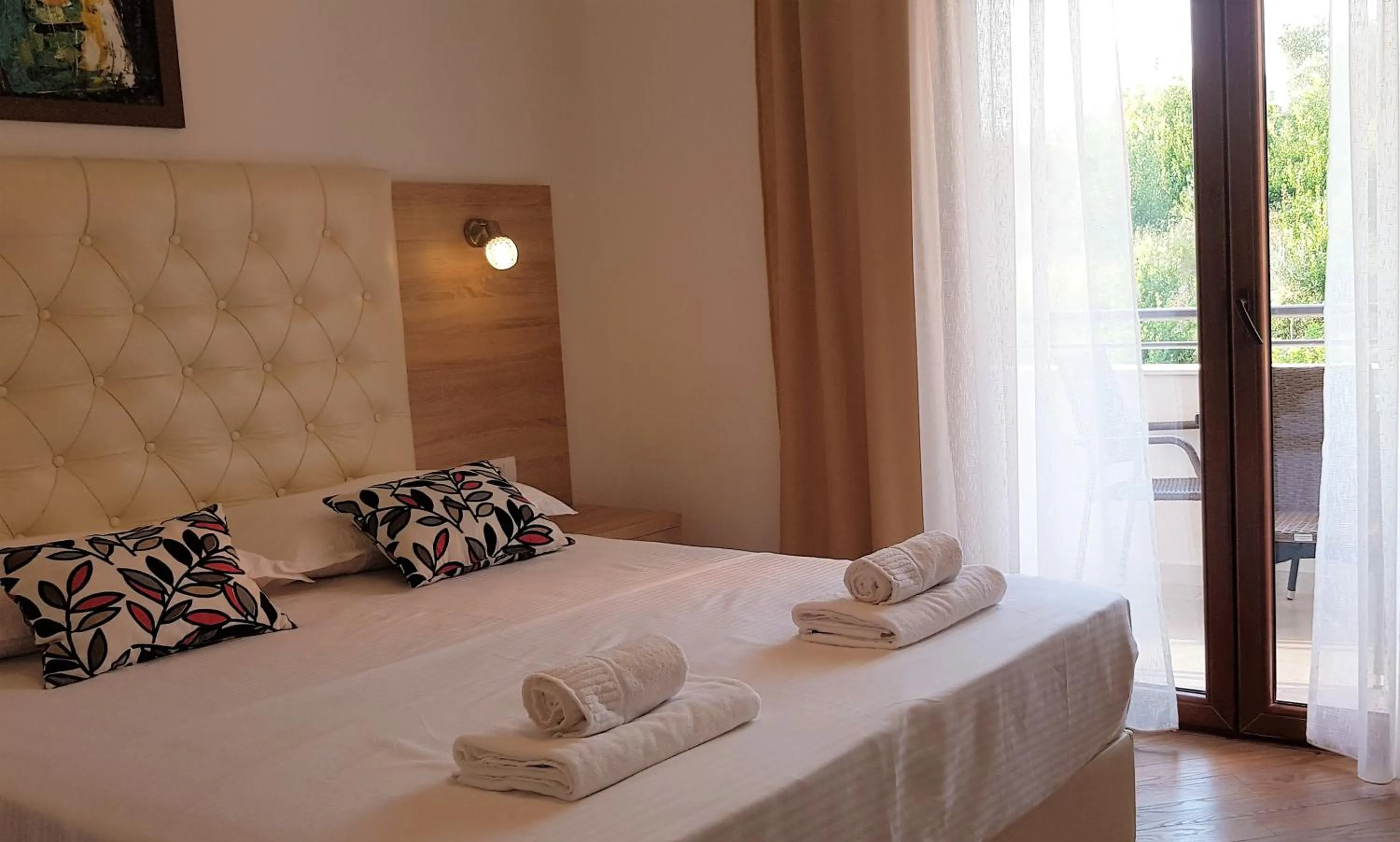 Bedroom, Bed in Green Hill Apartments