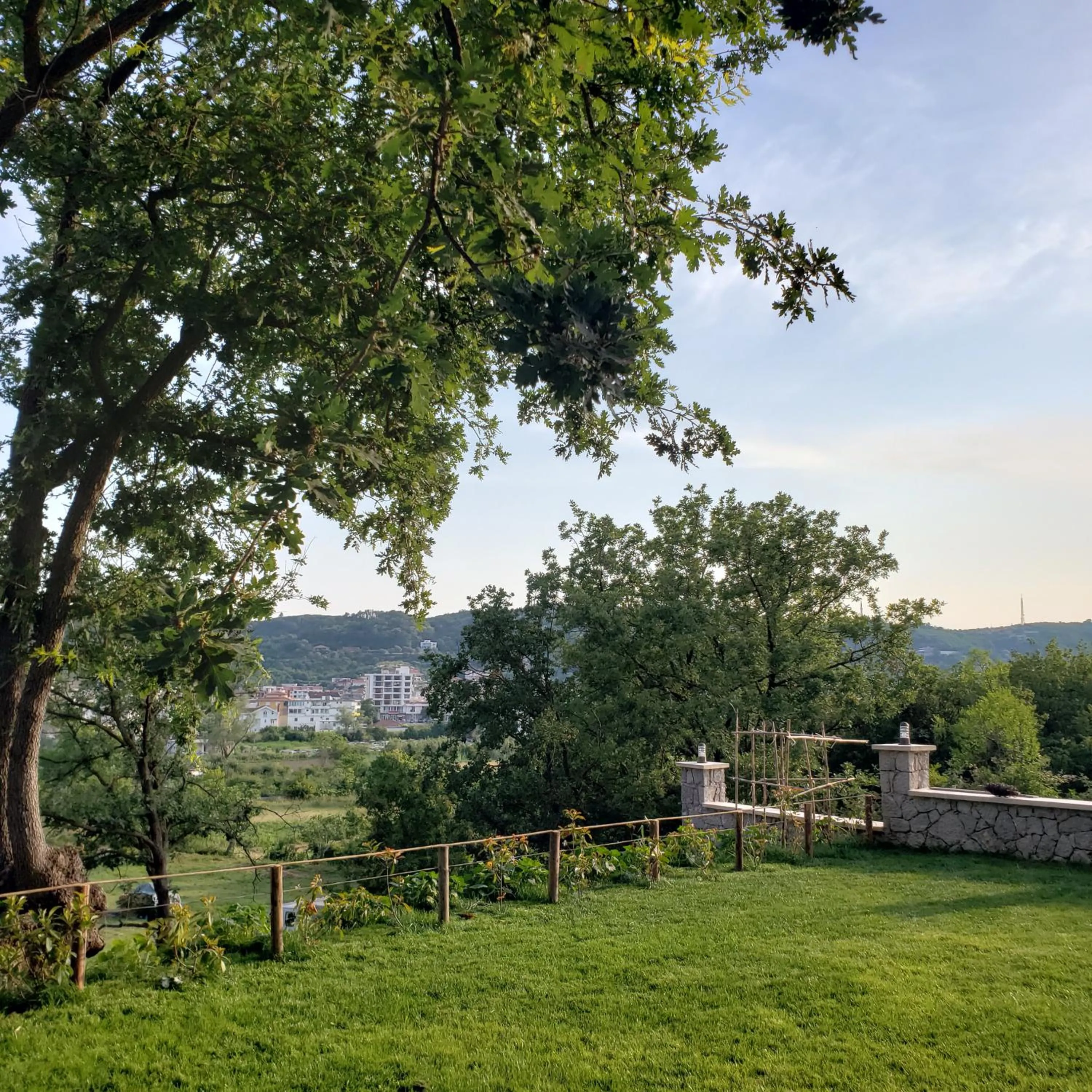 Garden in Green Hill Apartments