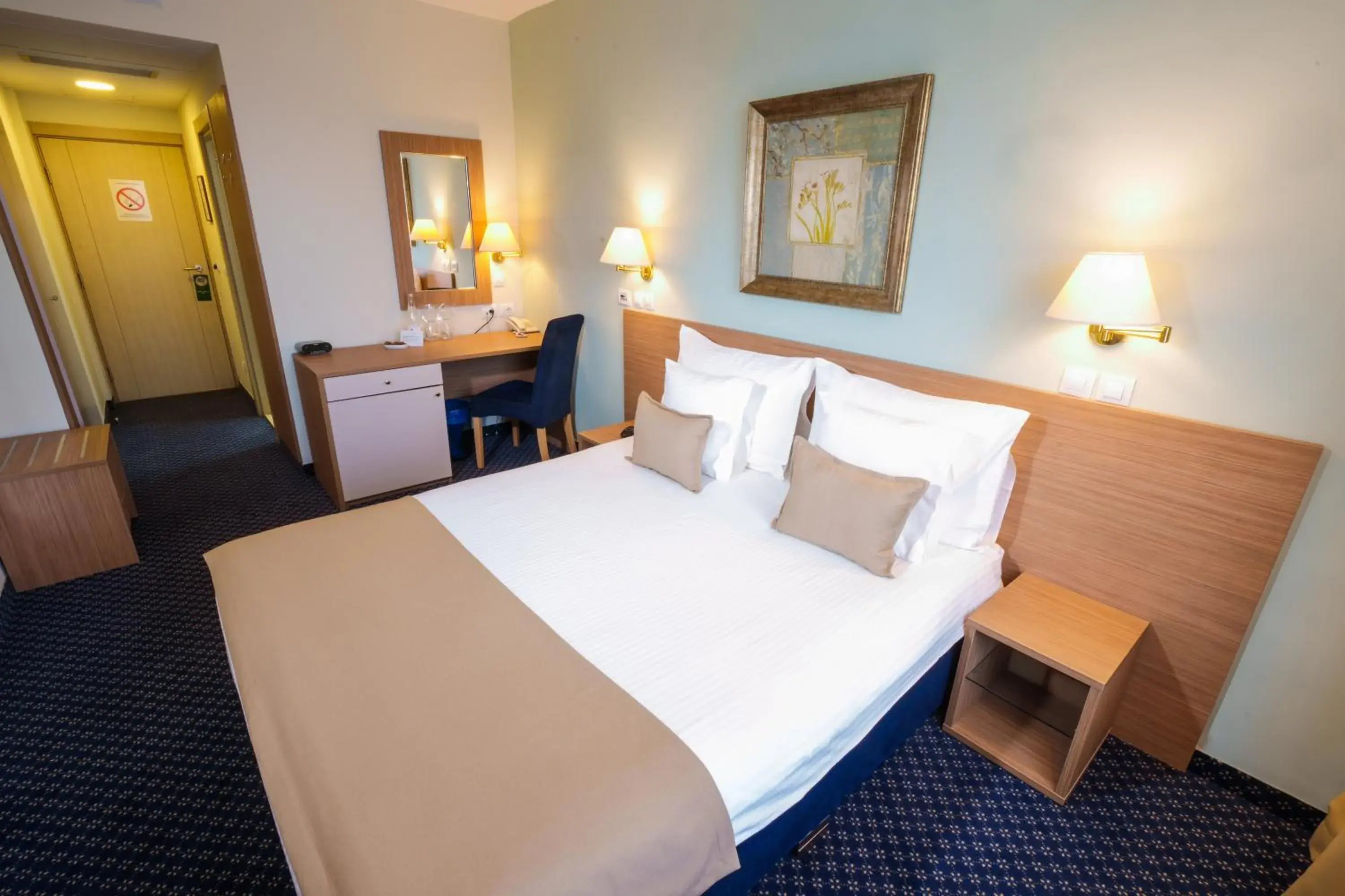 Superior Double or Twin Room - single occupancy in Hotel Monogram Park Superior Double or Twin Room - single occupancy in Hotel Monogram Park