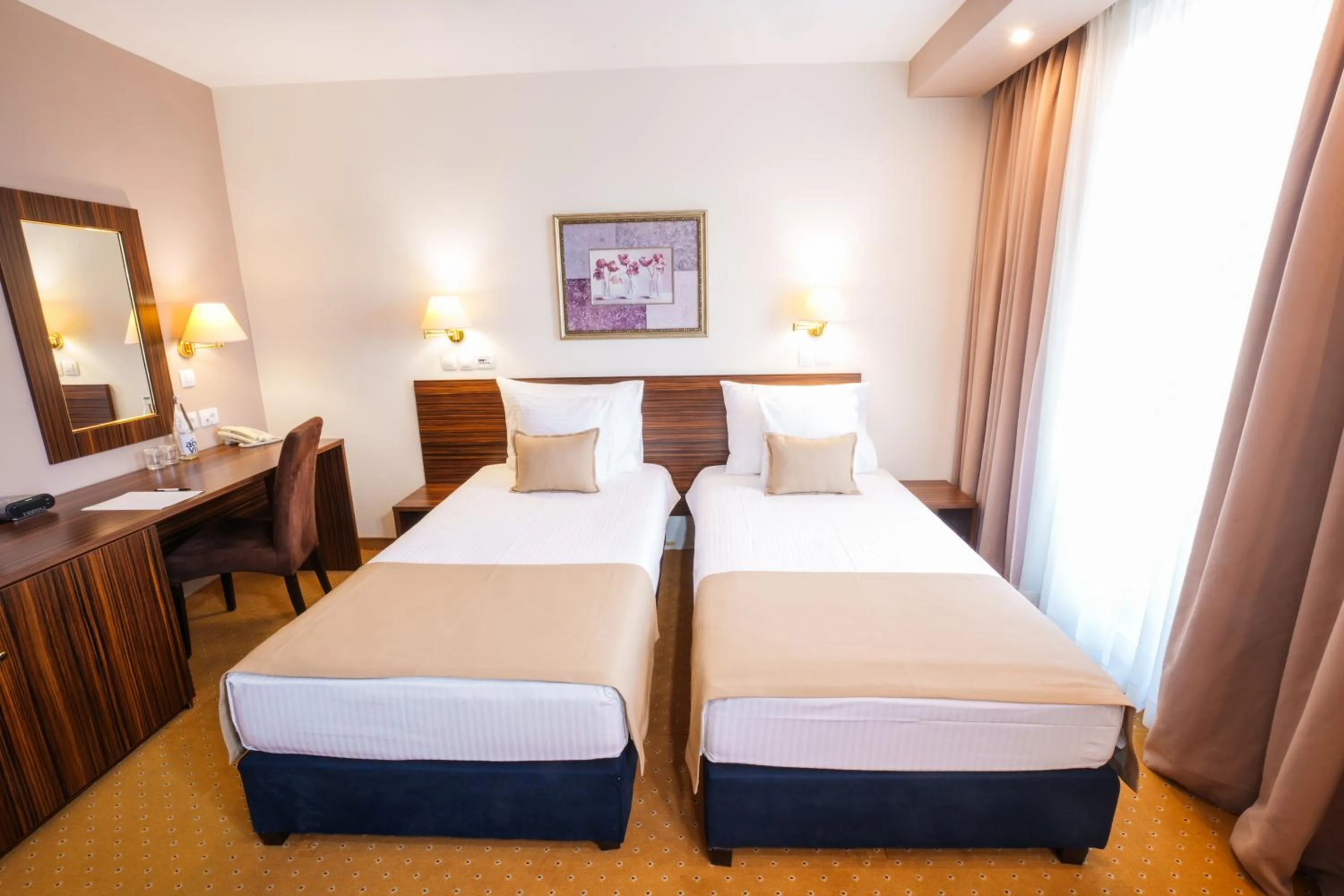 Bed in Hotel Monogram Park