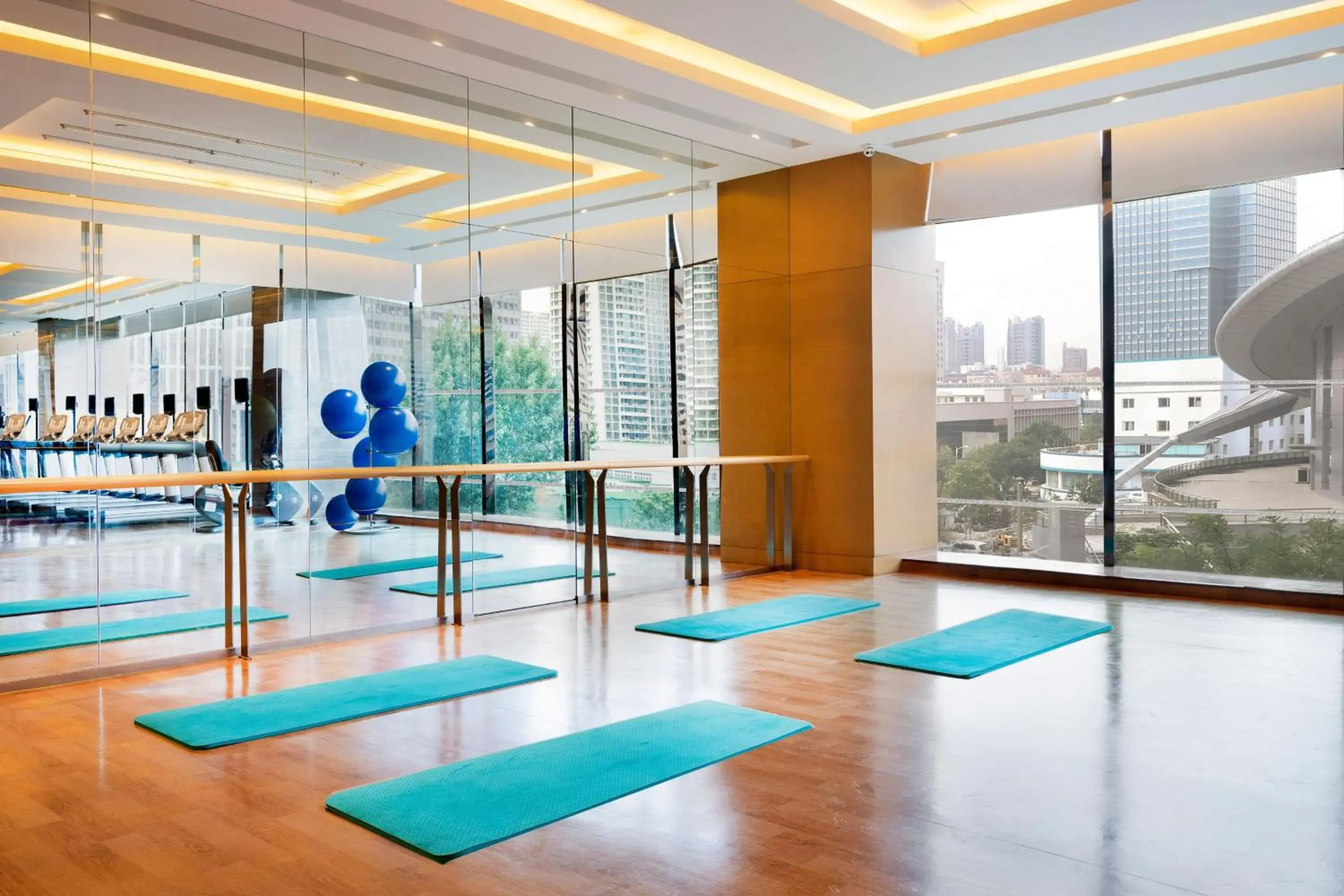 Fitness centre/facilities in Le Méridien Qingdao l Instagrammable l CBD Fitness centre/facilities in Le Méridien Qingdao l Instagrammable l CBD