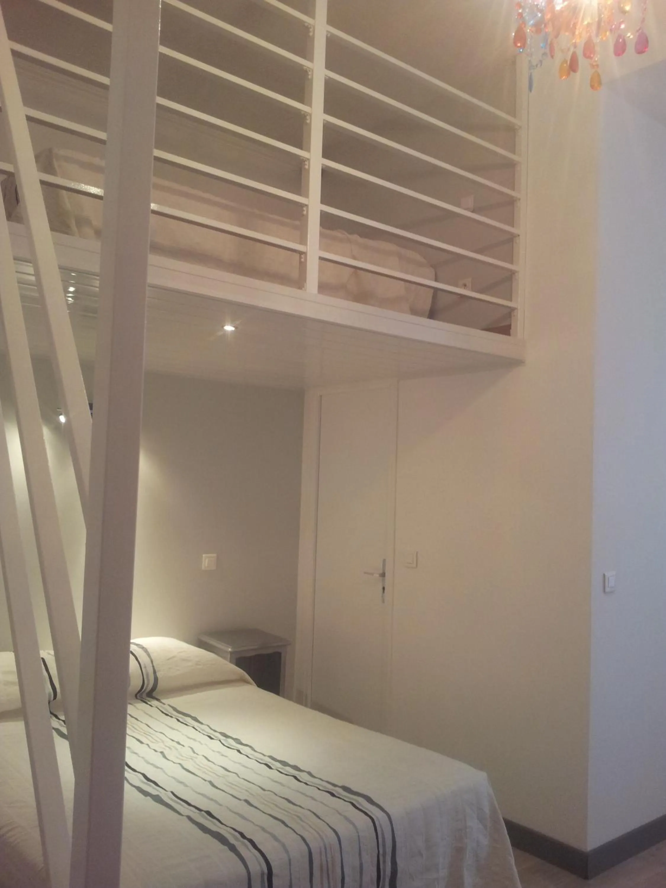 Bedroom in Hotel Cresp