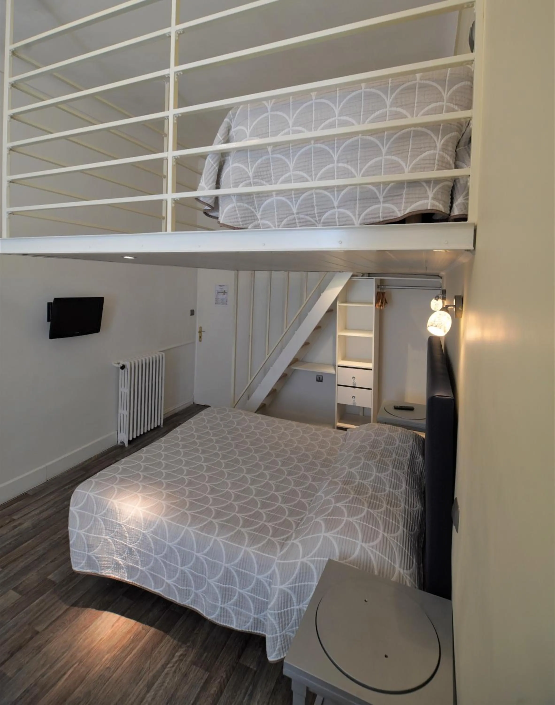 Hotel Cresp