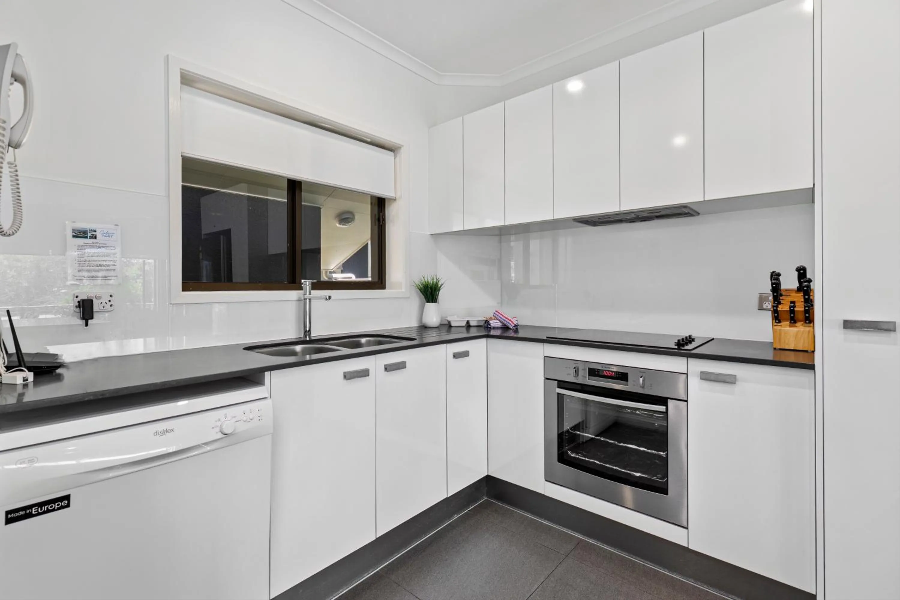 kitchen in Culgoa Point Beach Resort