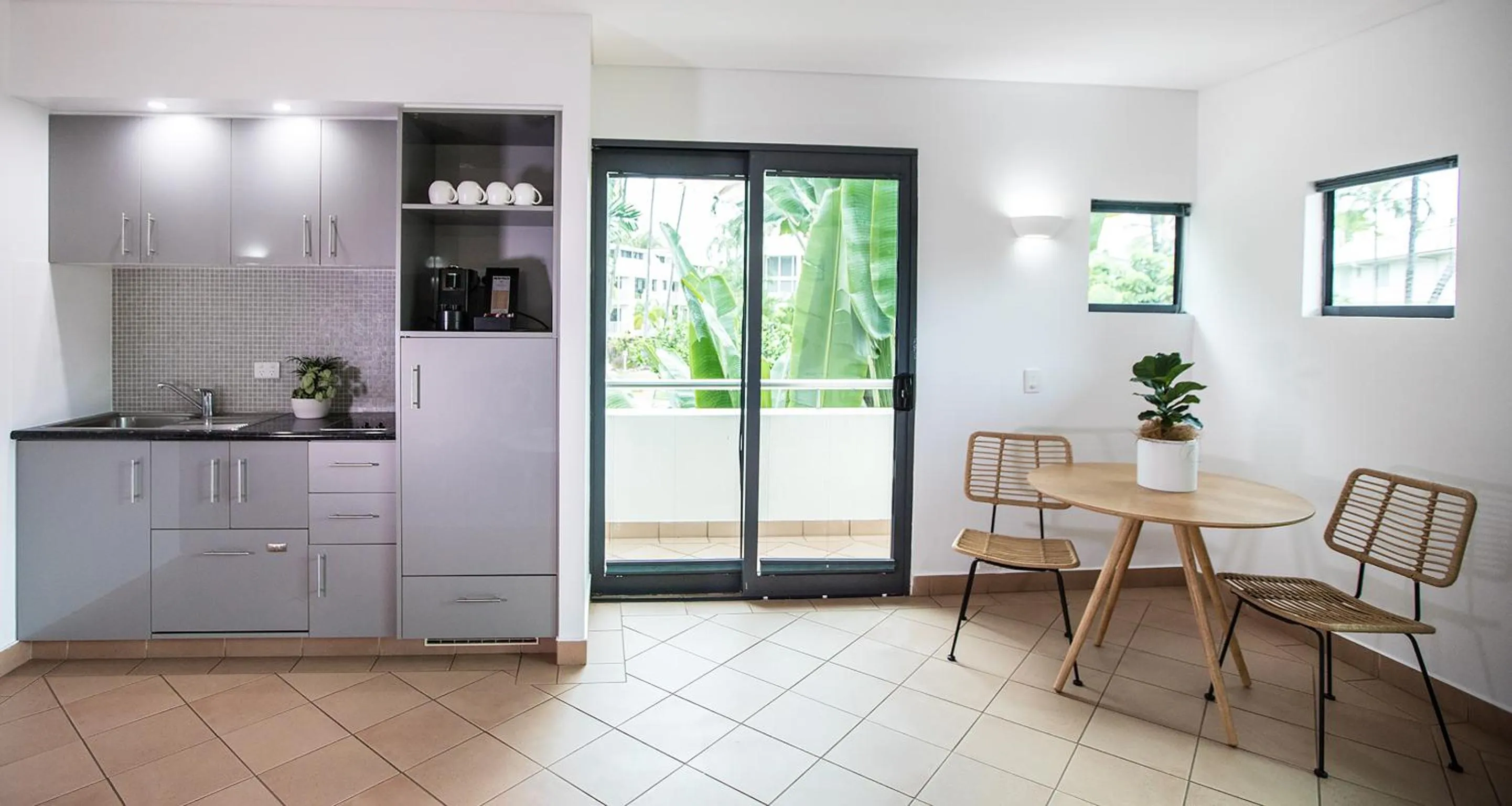 Kitchen or kitchenette in Port Douglas Peninsula Boutique Hotel - Adults Only Haven