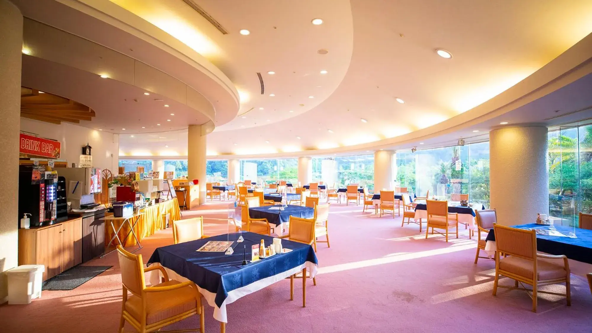 Restaurant/places to eat in Kamogawa Country Hotel Restaurant/places to eat in Kamogawa Country Hotel