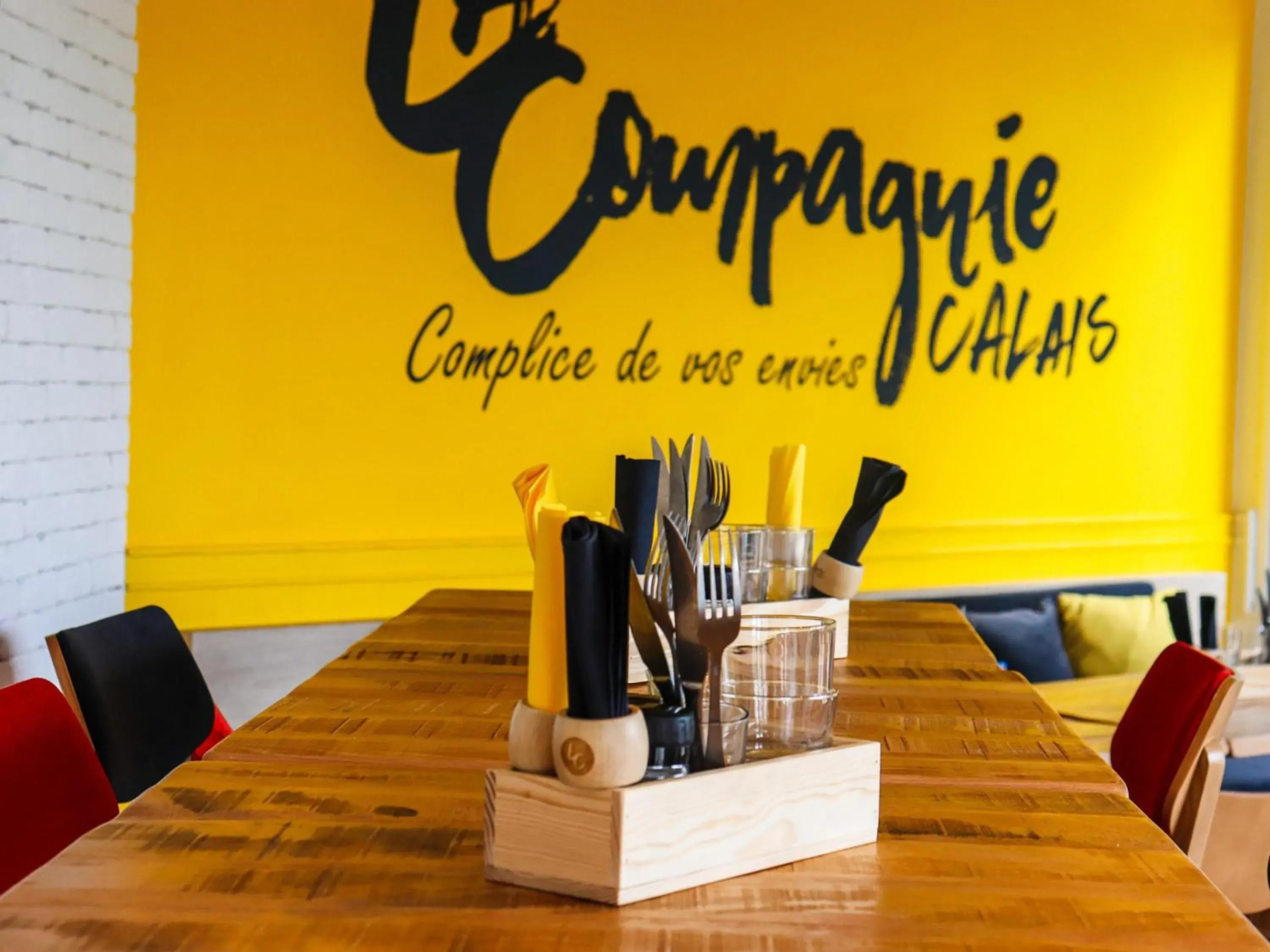 Restaurant/places to eat in ibis Calais Car Ferry Restaurant/places to eat in ibis Calais Car Ferry