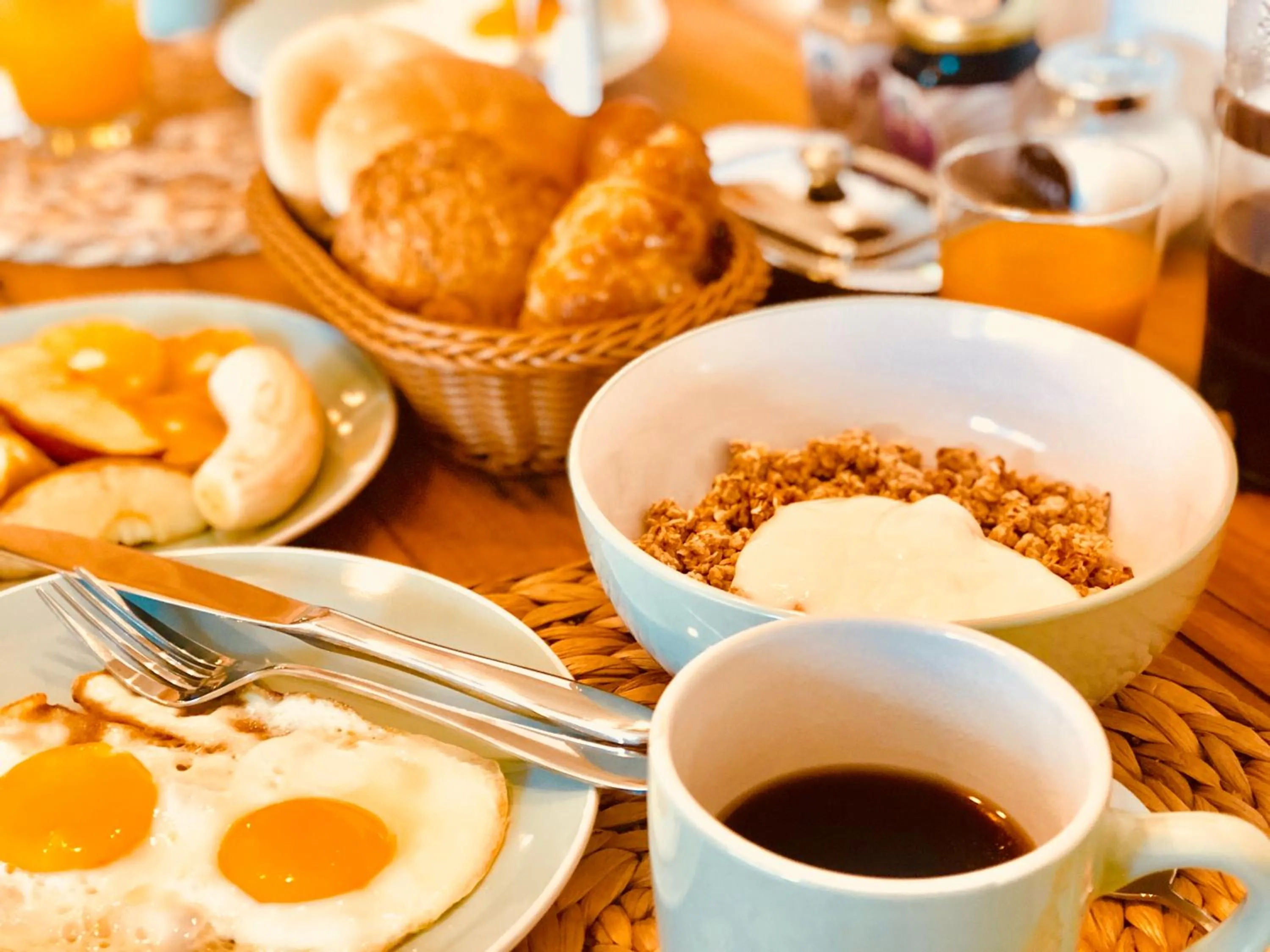 American breakfast in DT Loft