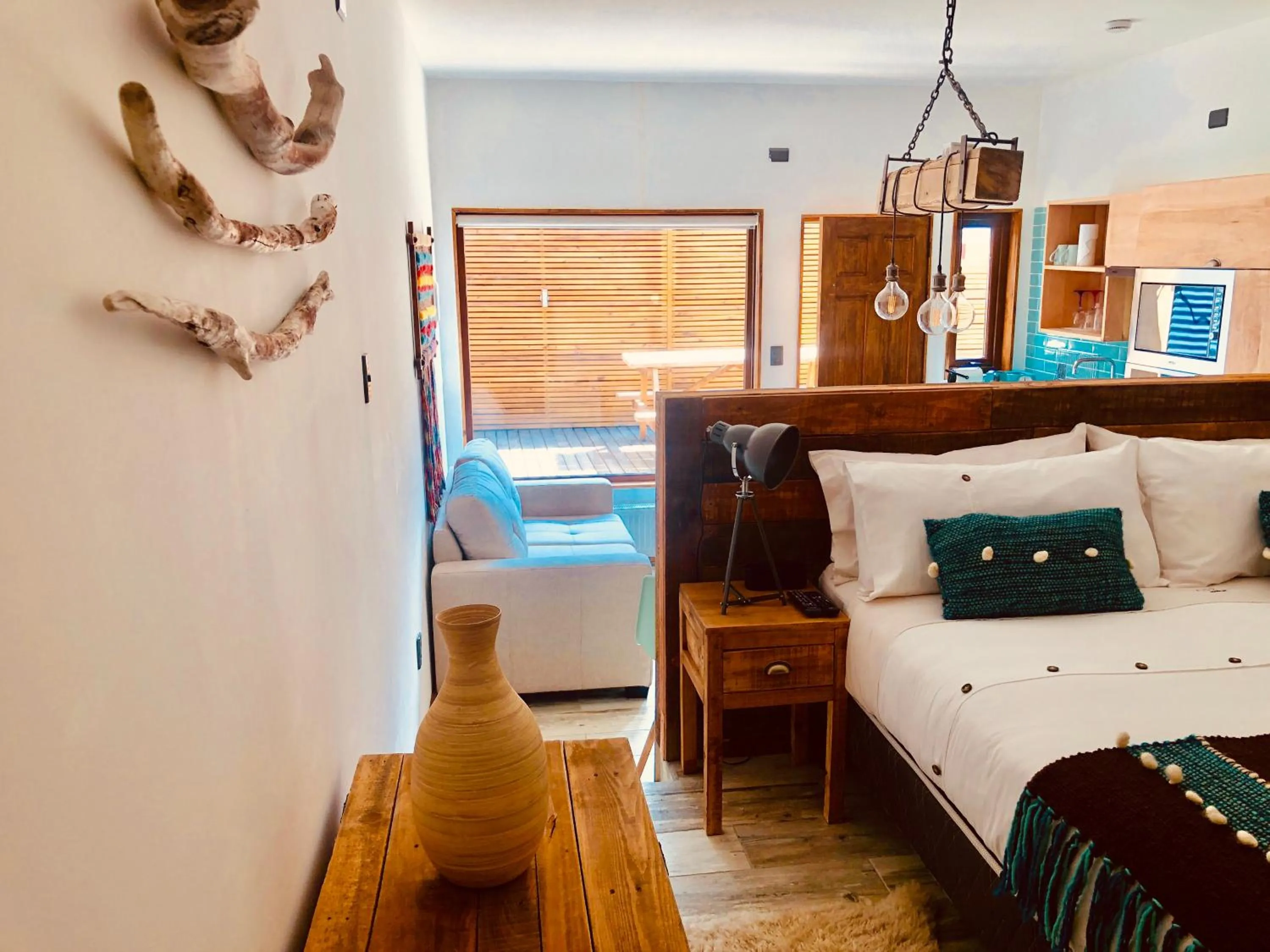 Photo of the whole room, Bed in DT Loft