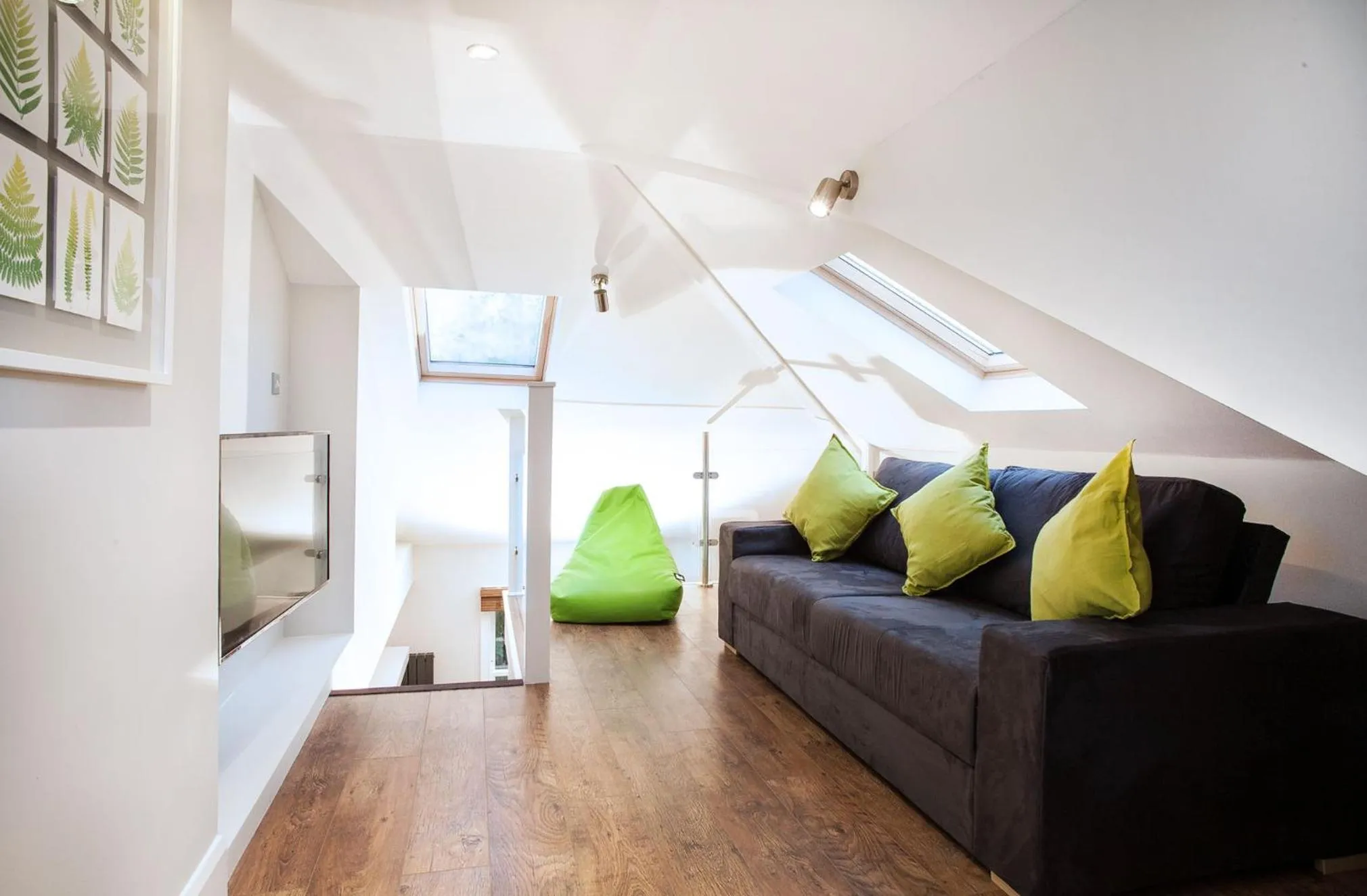 Living room in Lamington Apartments - London Hammersmith