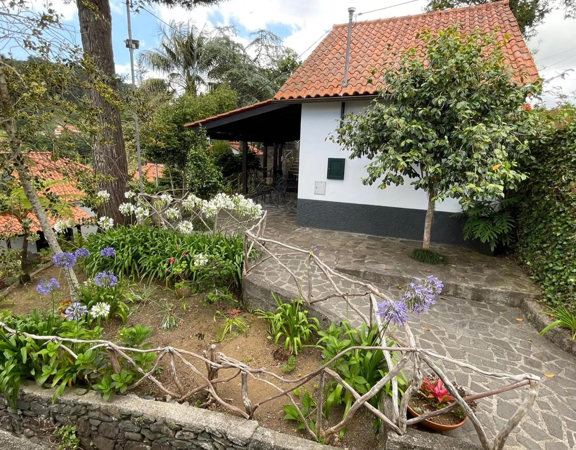 Garden in Casas de Campo do Pomar B&B - Self Check-in