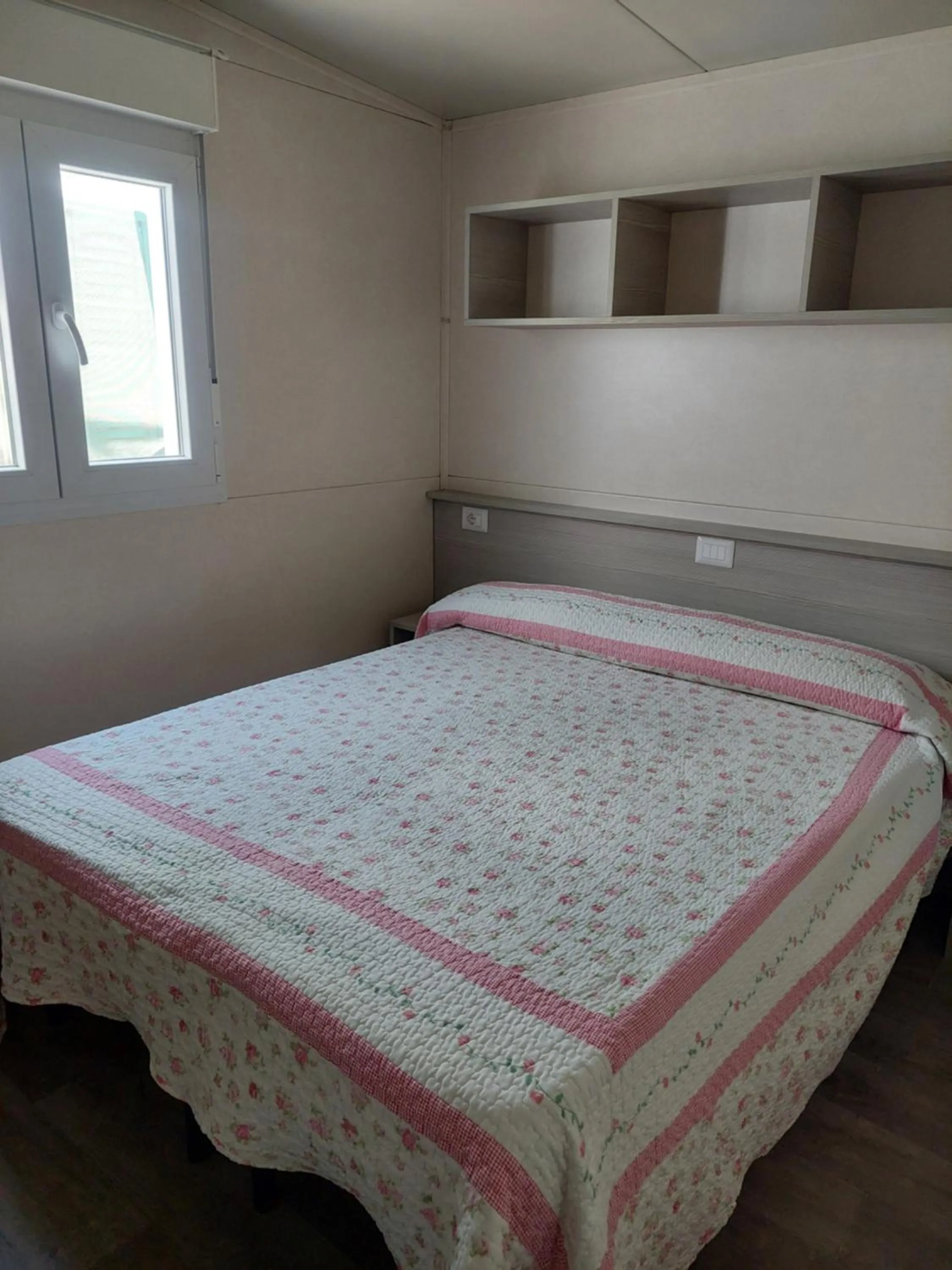 Bed in Camping Al Lago Ledro