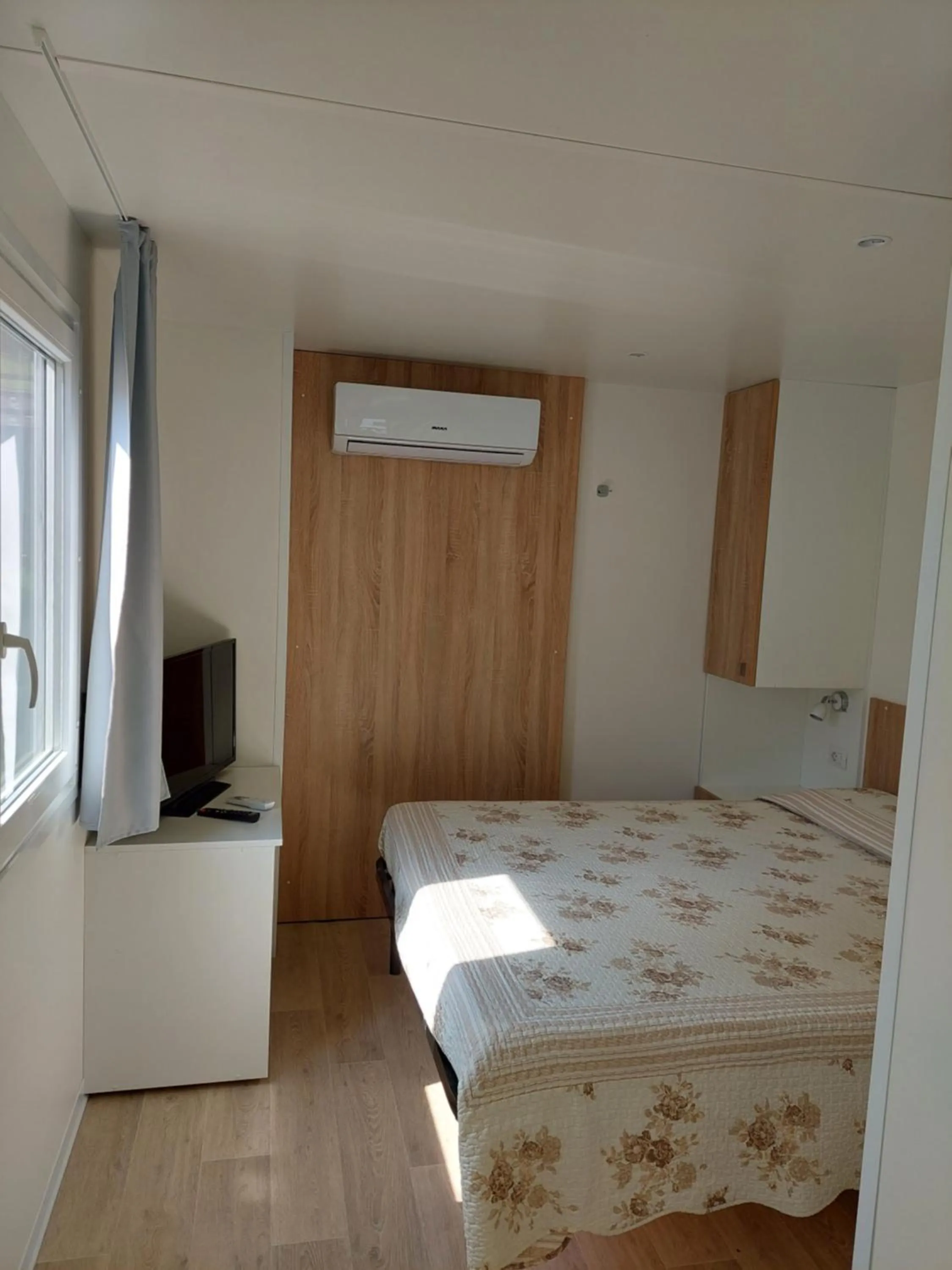 Bed in Camping Al Lago Ledro