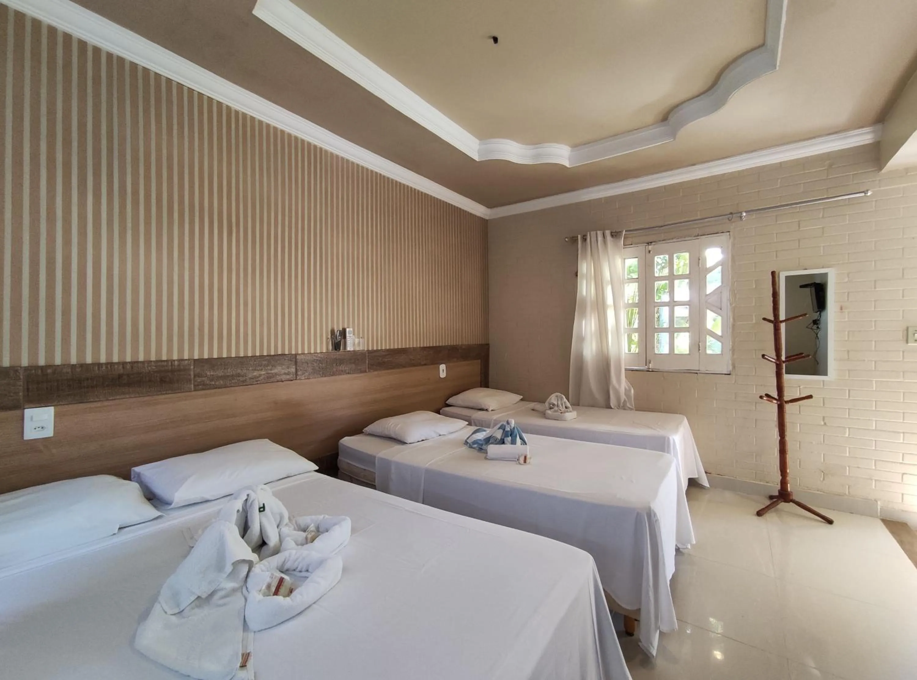 Photo of the whole room, Bed in Pousada Porto dos Corais