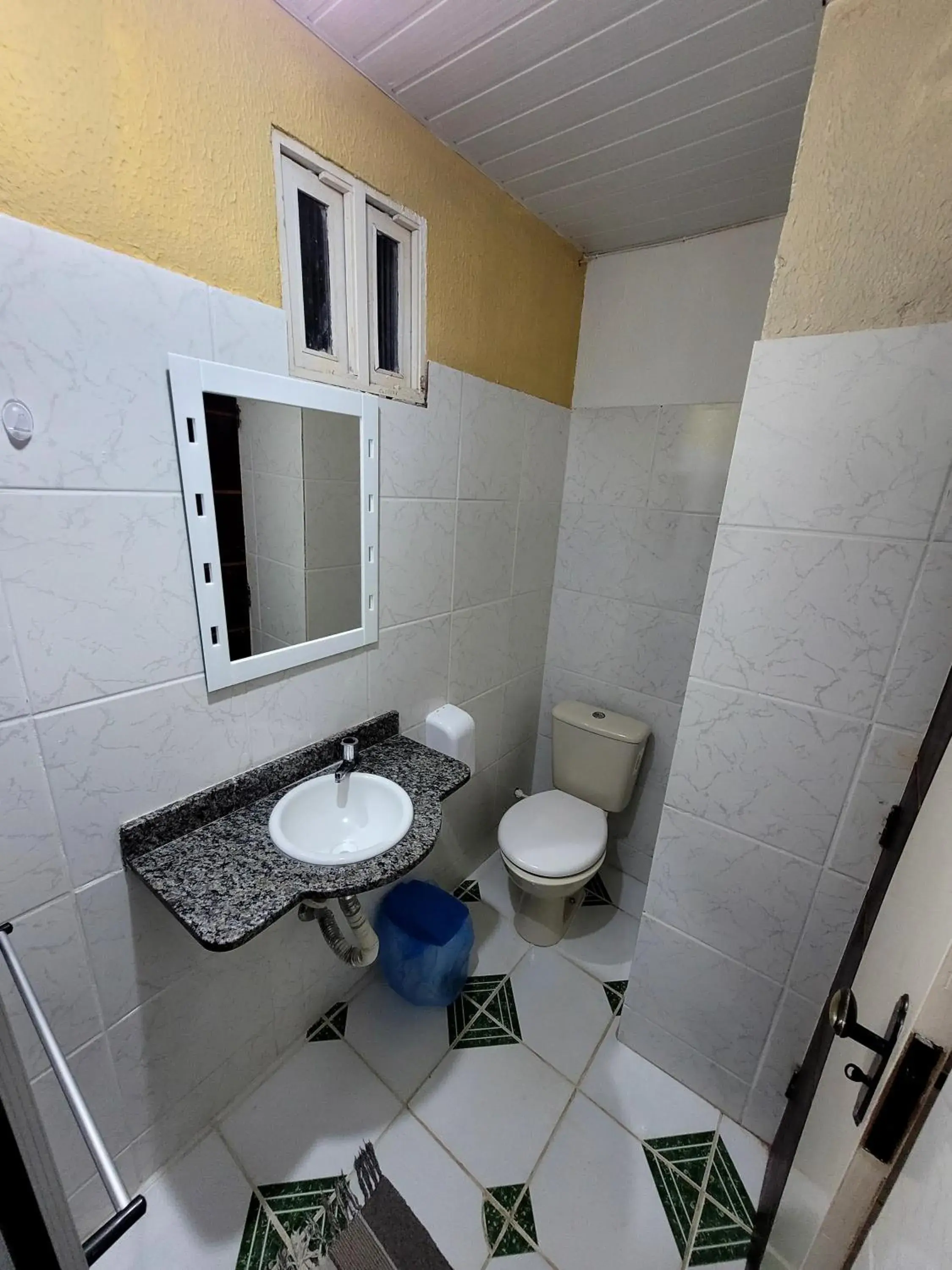 Economy Double Room in Pousada Porto dos Corais Economy Double Room in Pousada Porto dos Corais