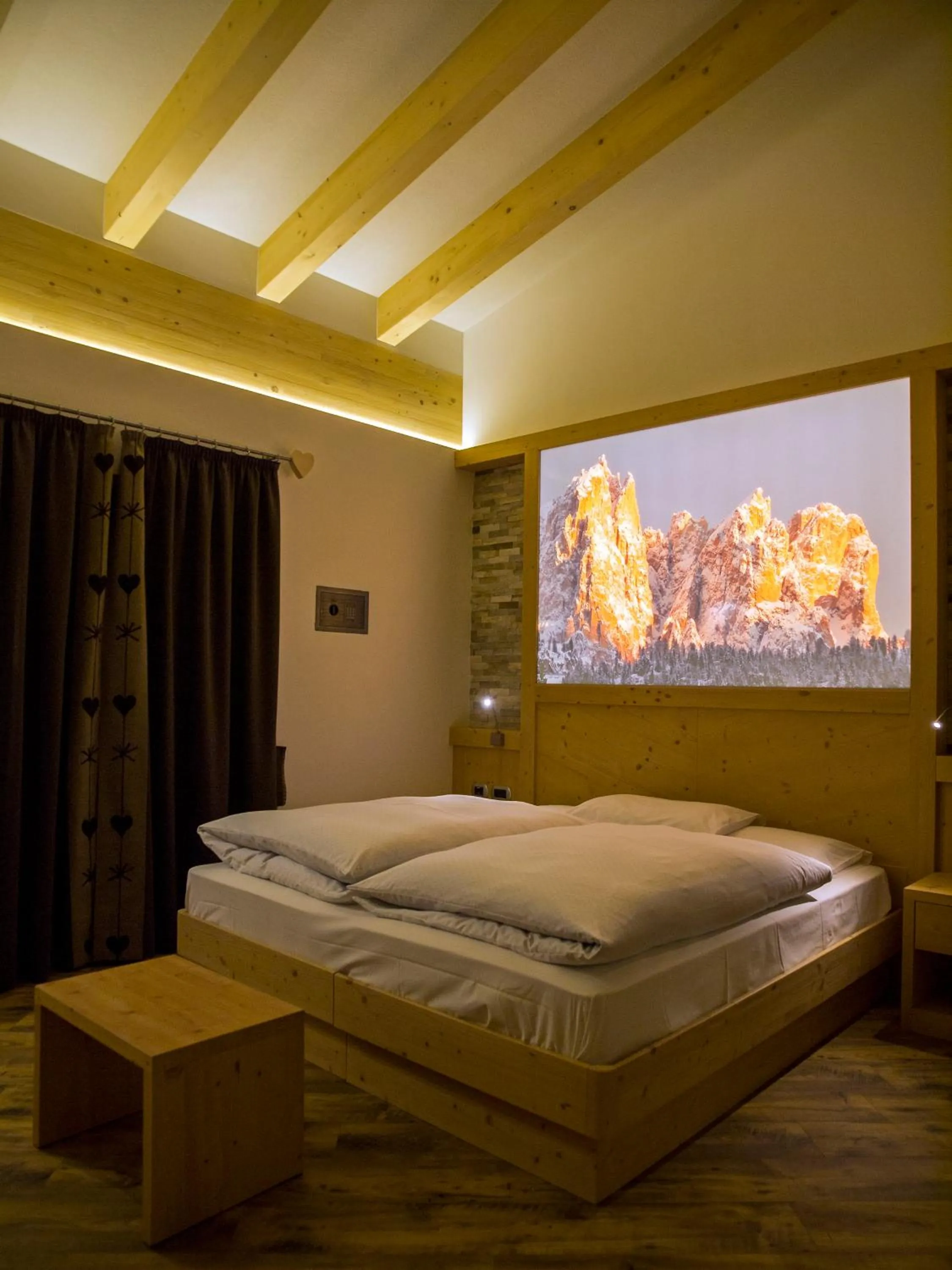 Photo of the whole room, Bed in Hotel El Paster