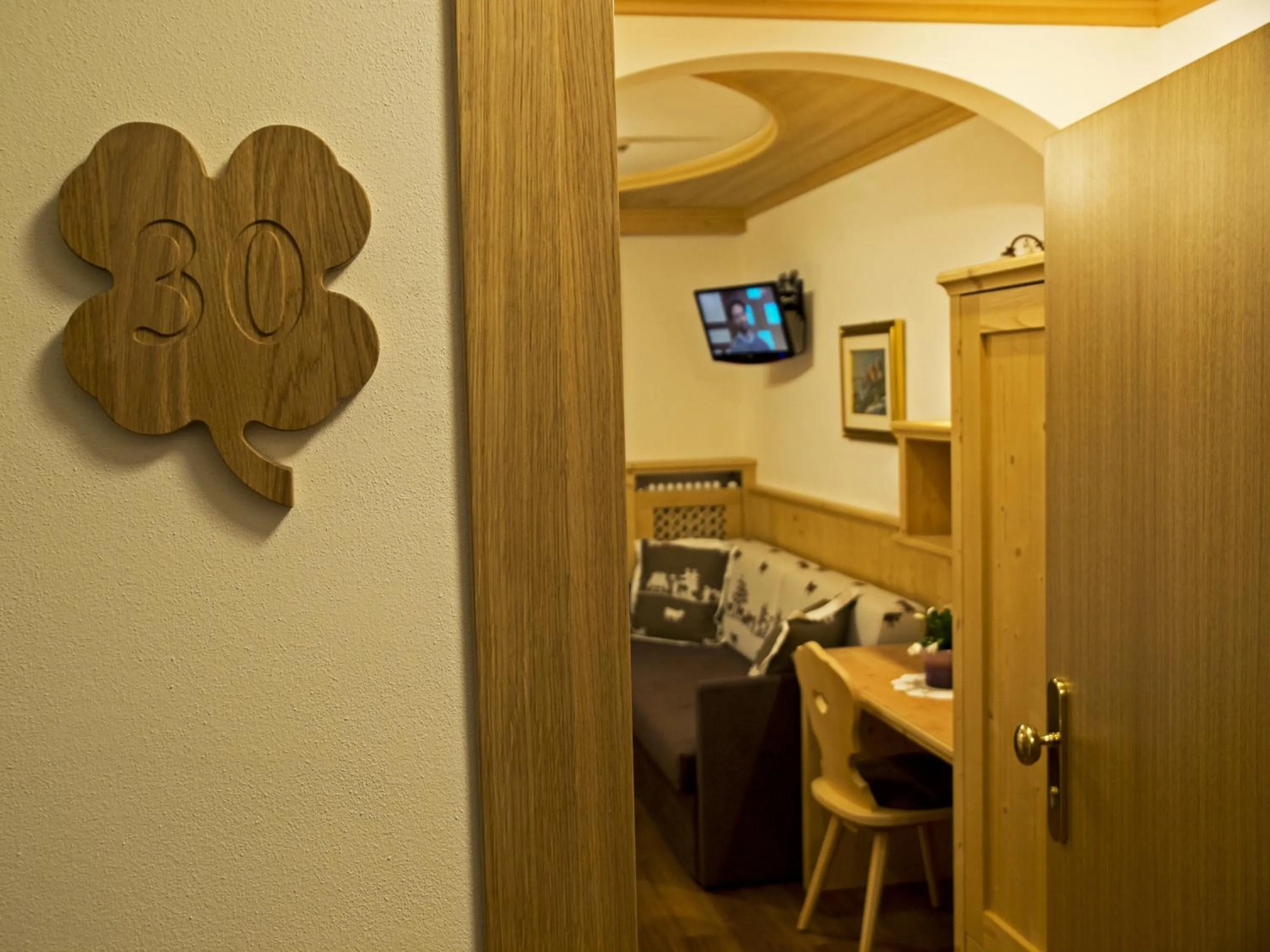 Decorative detail in Hotel El Paster