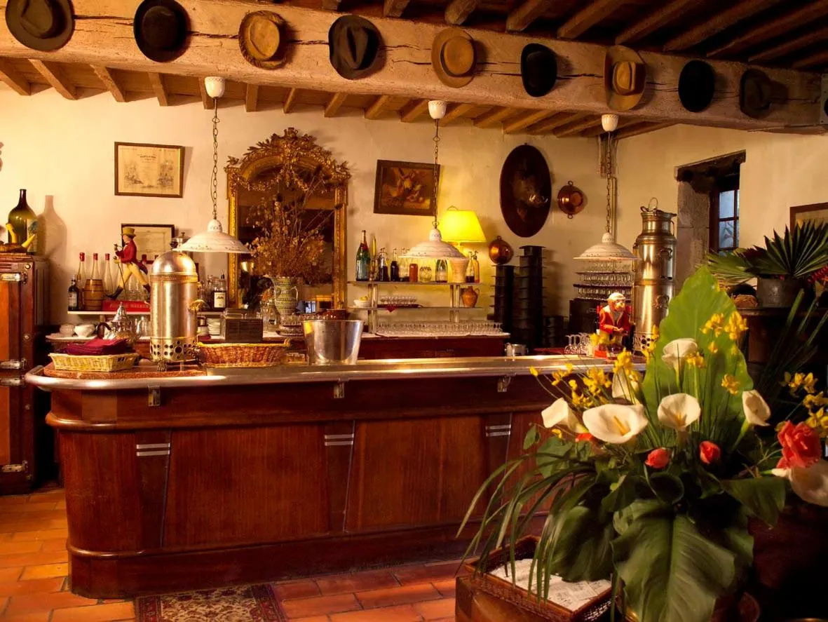 Restaurant/places to eat in Hôtel Château de Cavanac